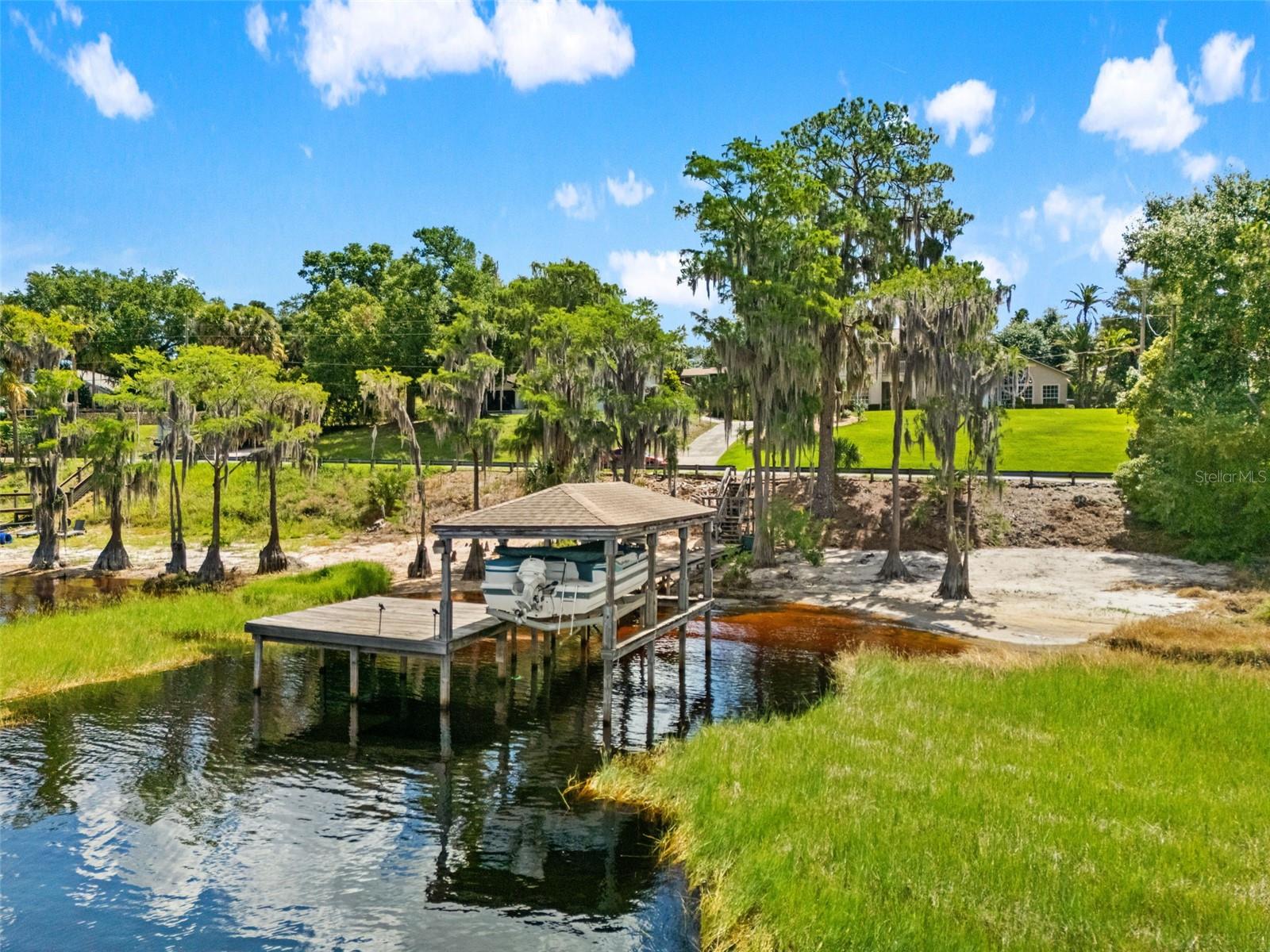 SUNSET RIDGE - Residential