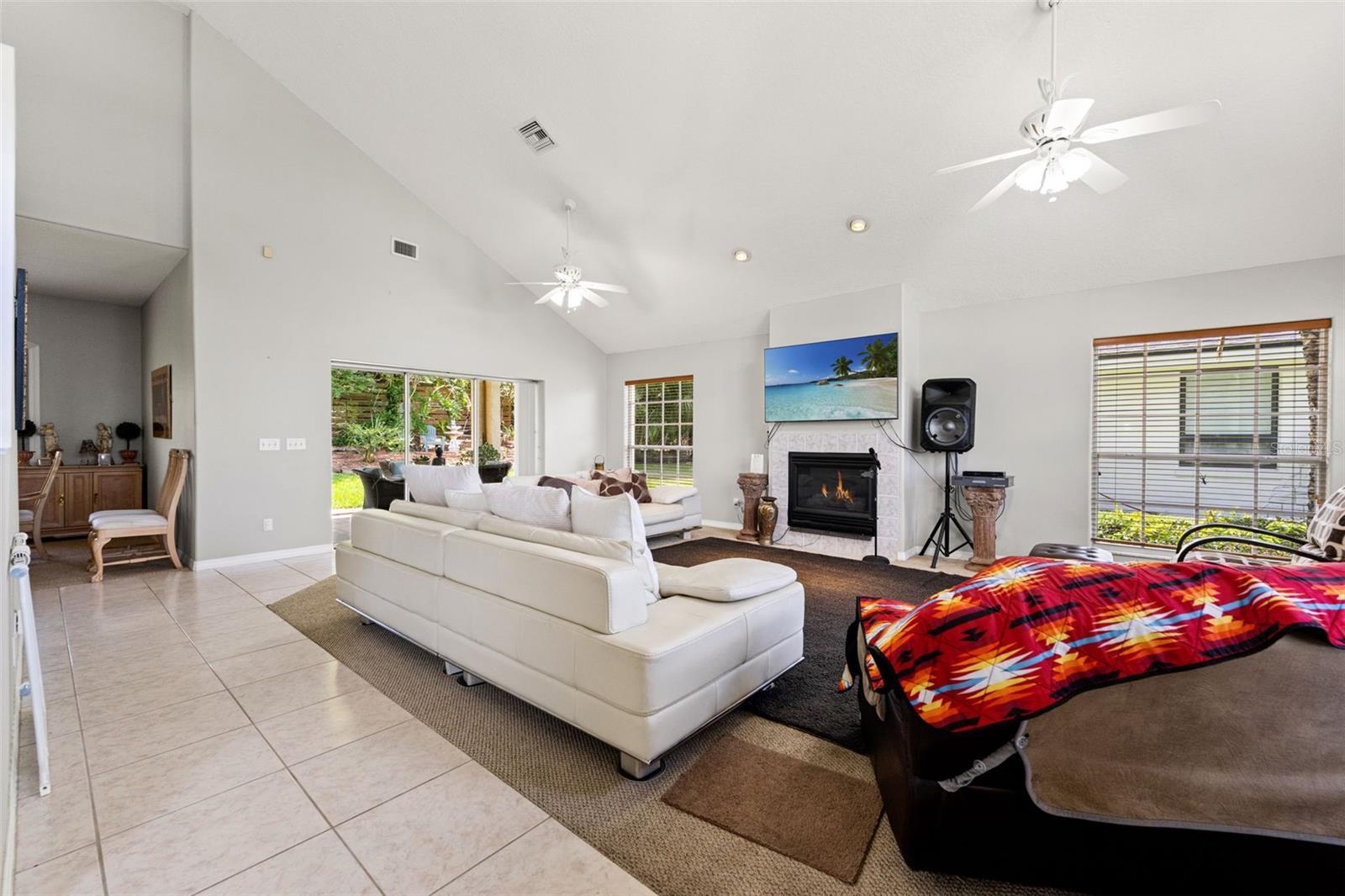 SUNSET RIDGE - Residential