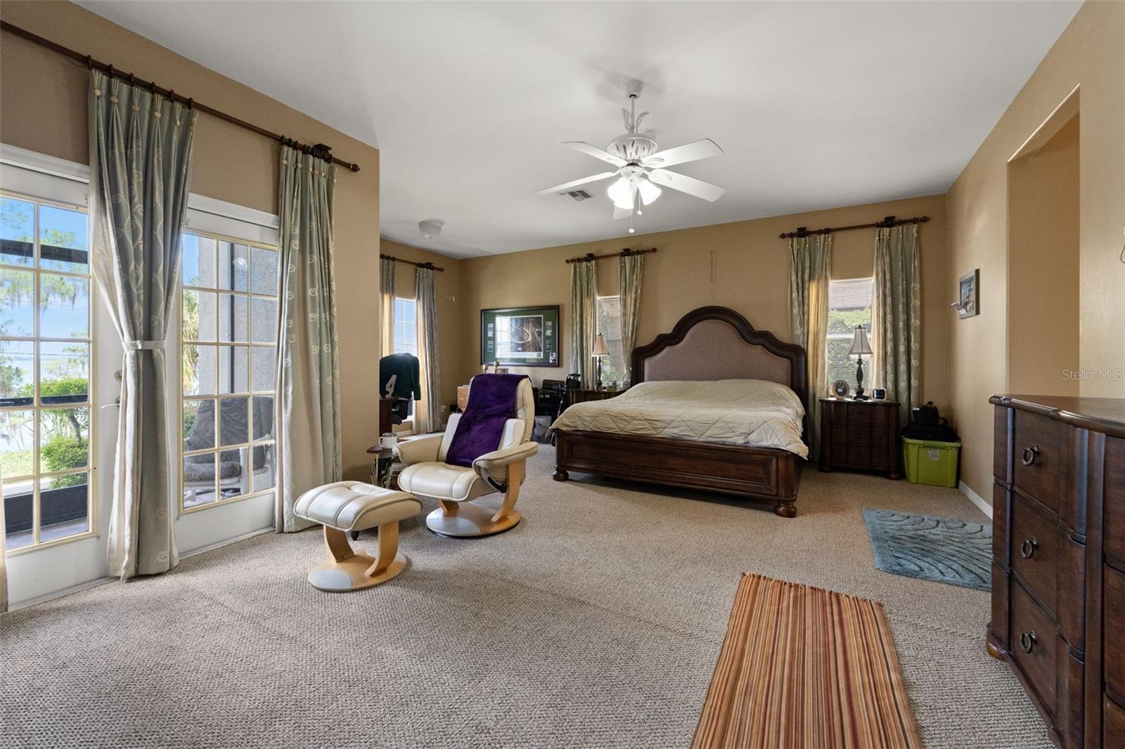 SUNSET RIDGE - Residential