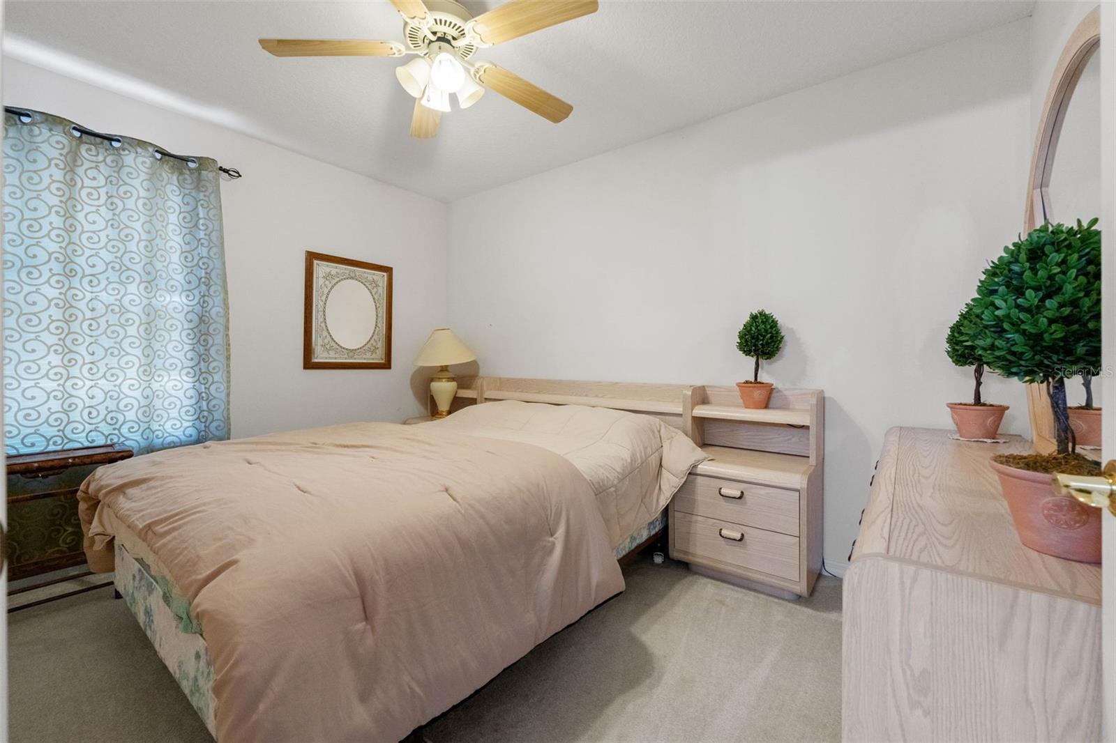 SUNSET RIDGE - Residential