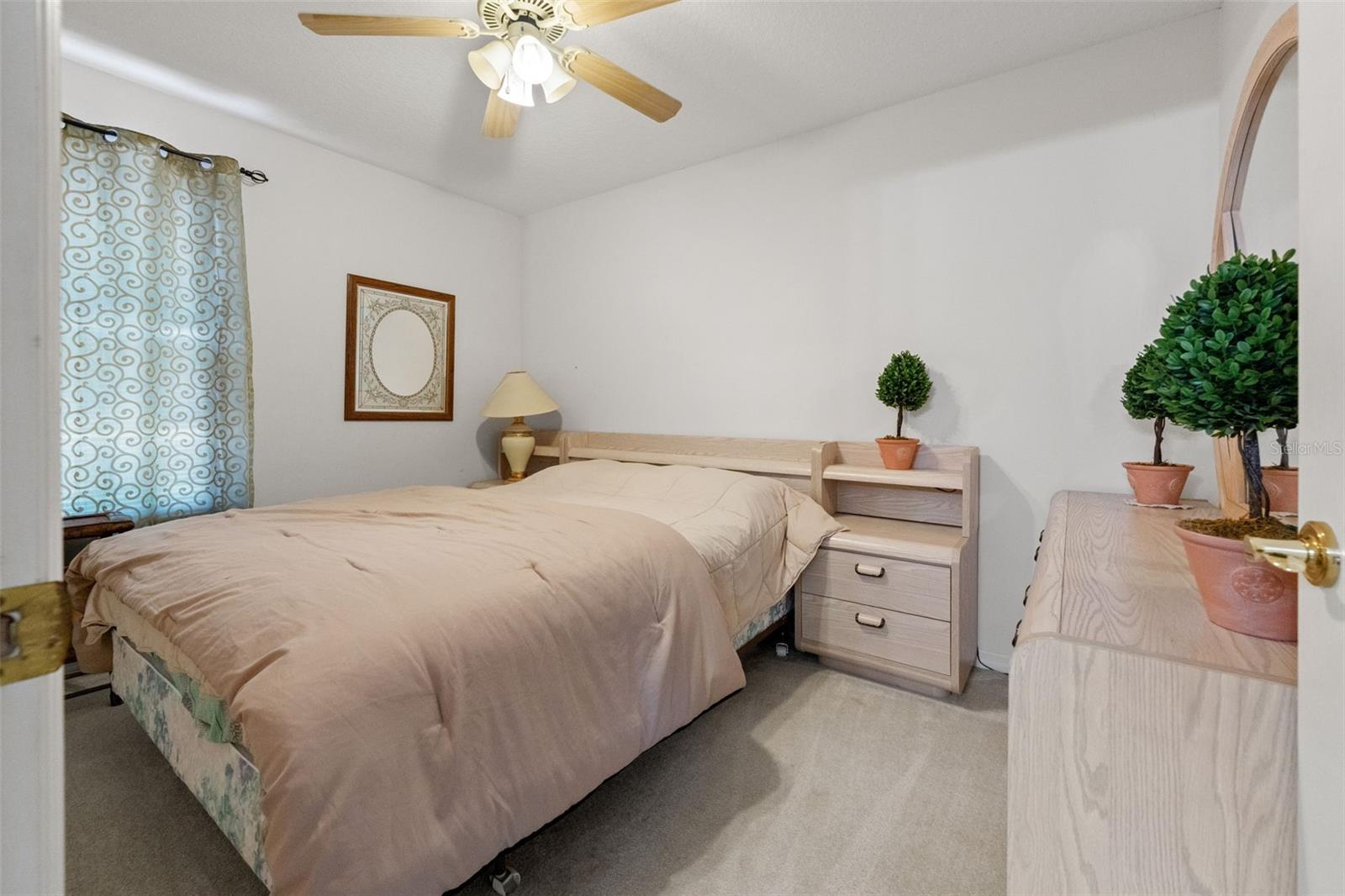 SUNSET RIDGE - Residential