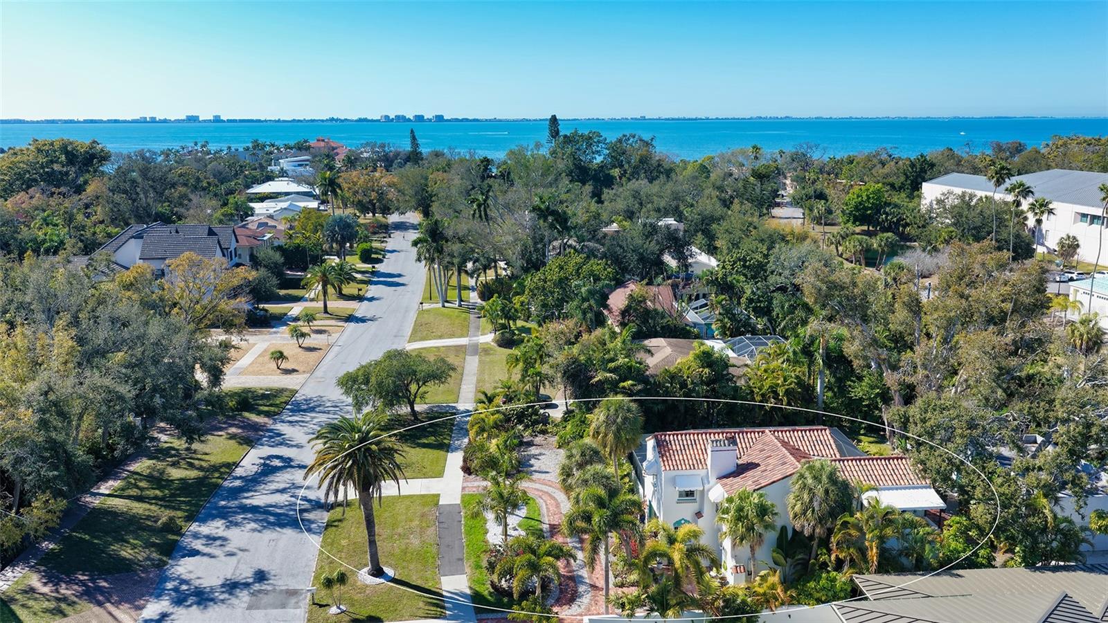 SAPPHIRE SHORES - Residential