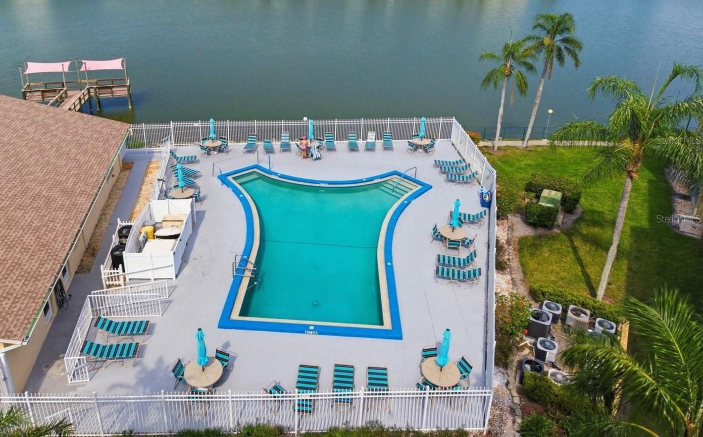 BAYSHORE ON THE LAKE CONDOMINIUM - Residential