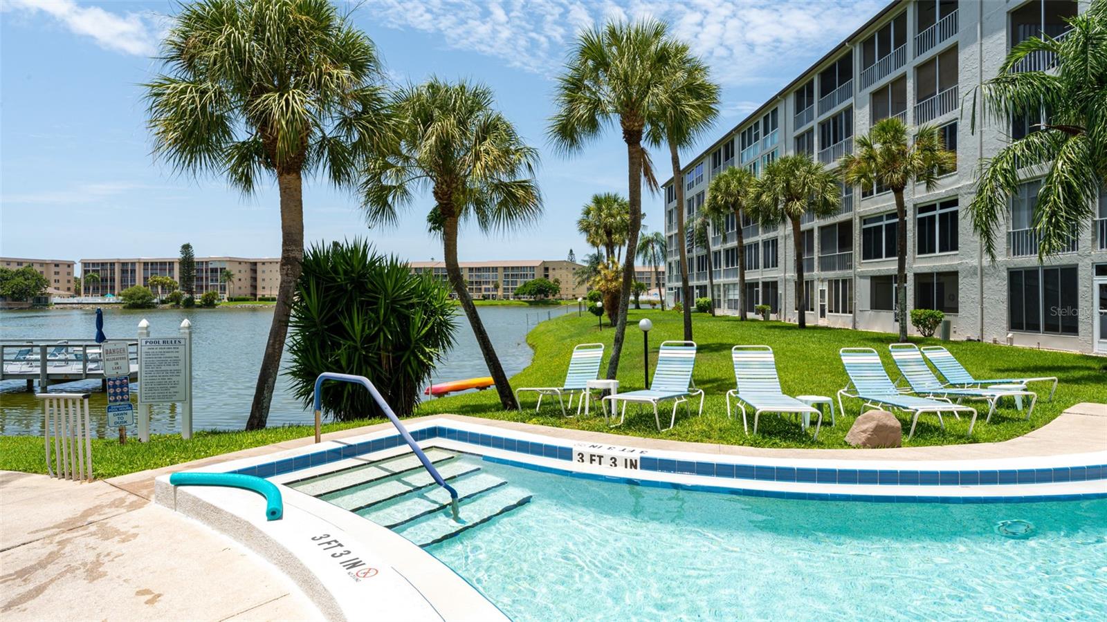 BAYSHORE ON THE LAKE CONDOMINIUM - Residential