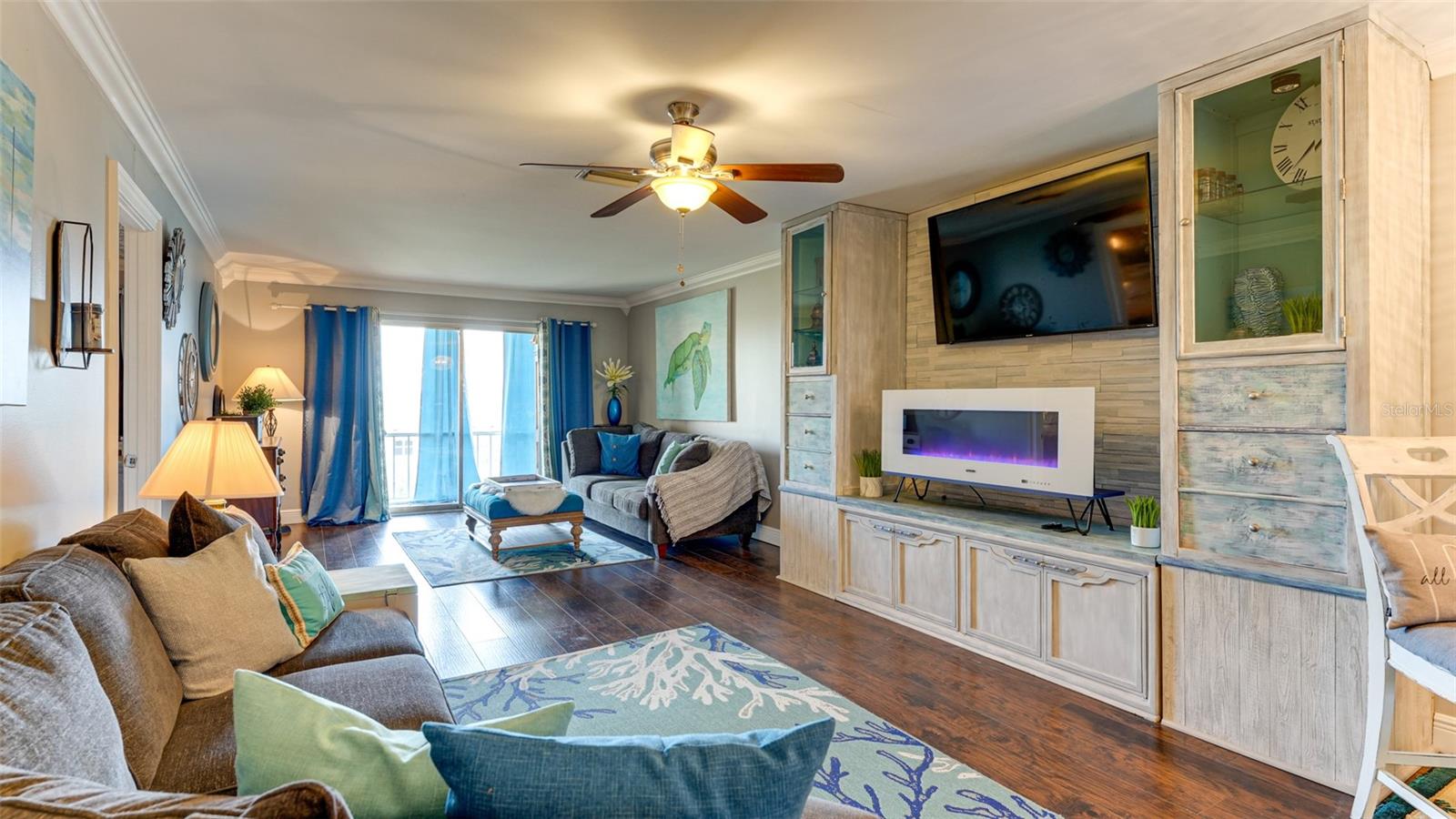 BAYSHORE ON THE LAKE CONDOMINIUM - Residential
