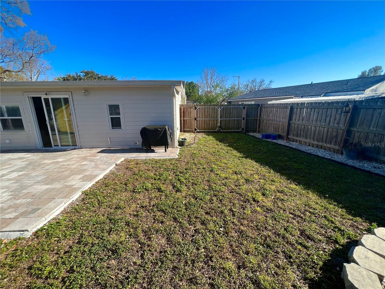 ROBINSON HEIGHTS SUB - Residential Lease