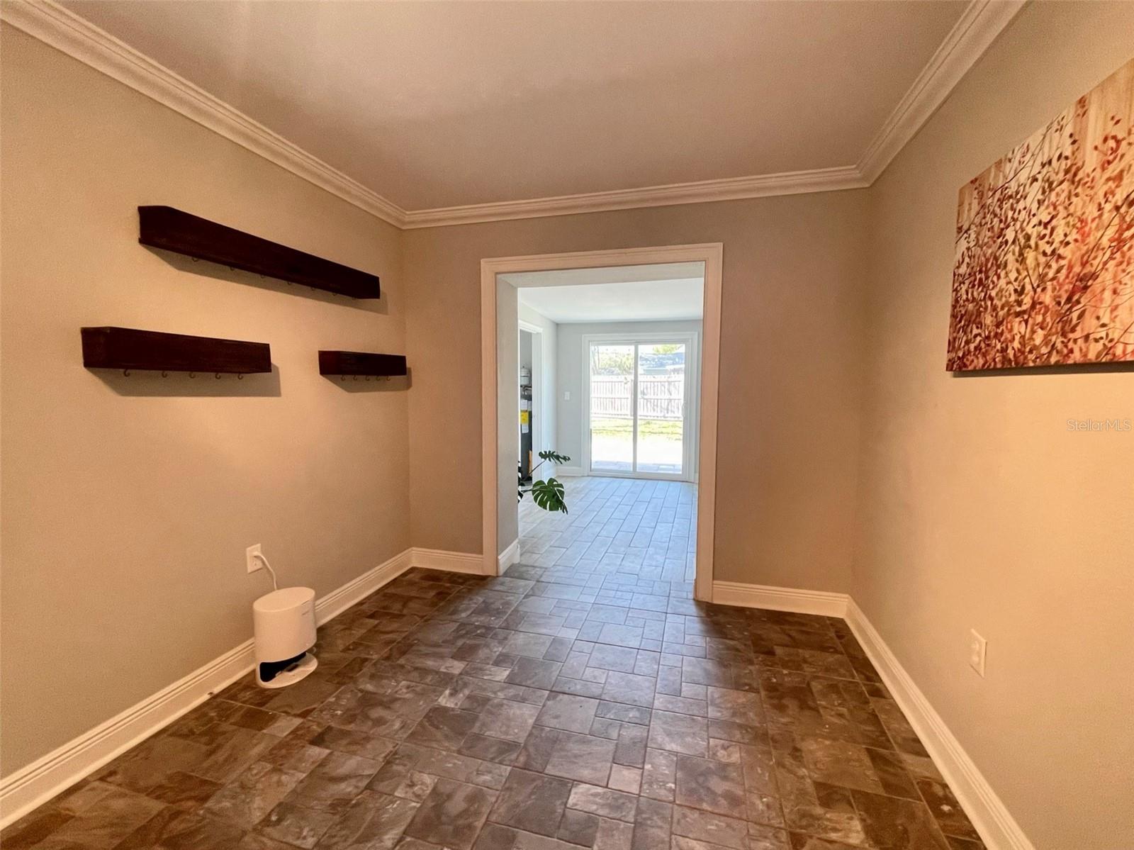 ROBINSON HEIGHTS SUB - Residential Lease