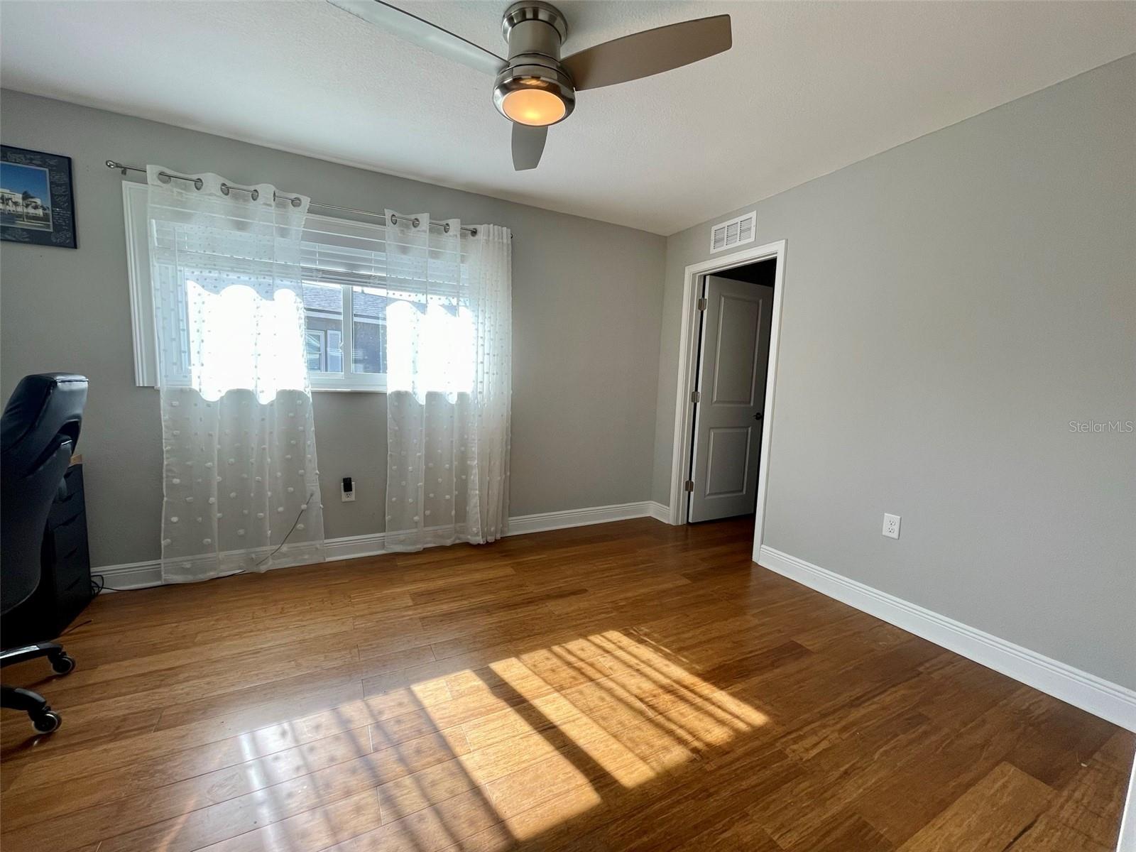 ROBINSON HEIGHTS SUB - Residential Lease