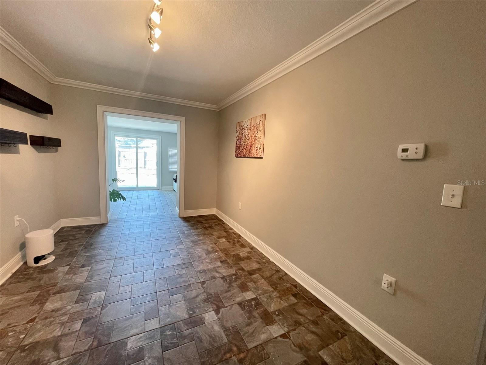 ROBINSON HEIGHTS SUB - Residential Lease