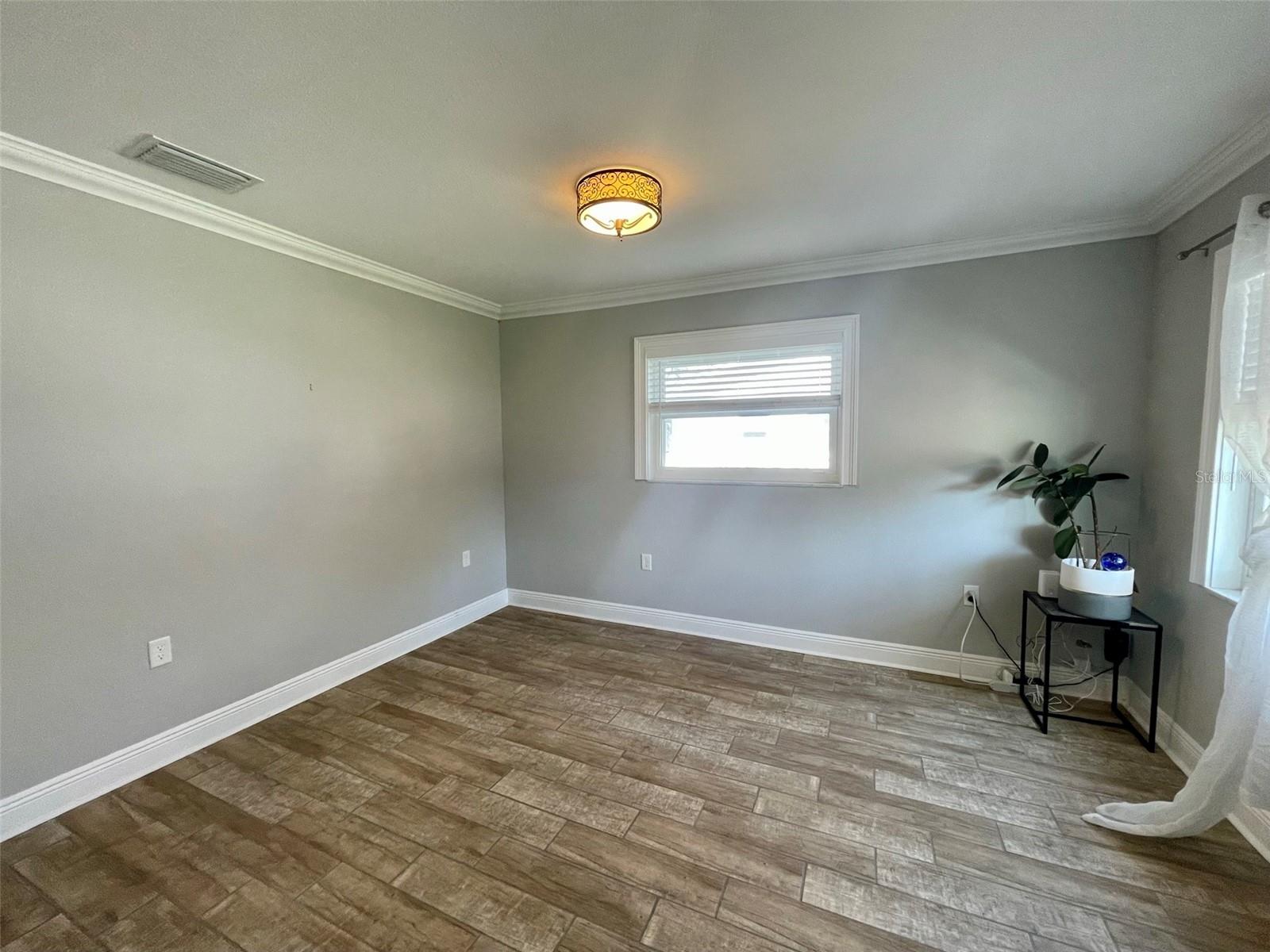 ROBINSON HEIGHTS SUB - Residential Lease