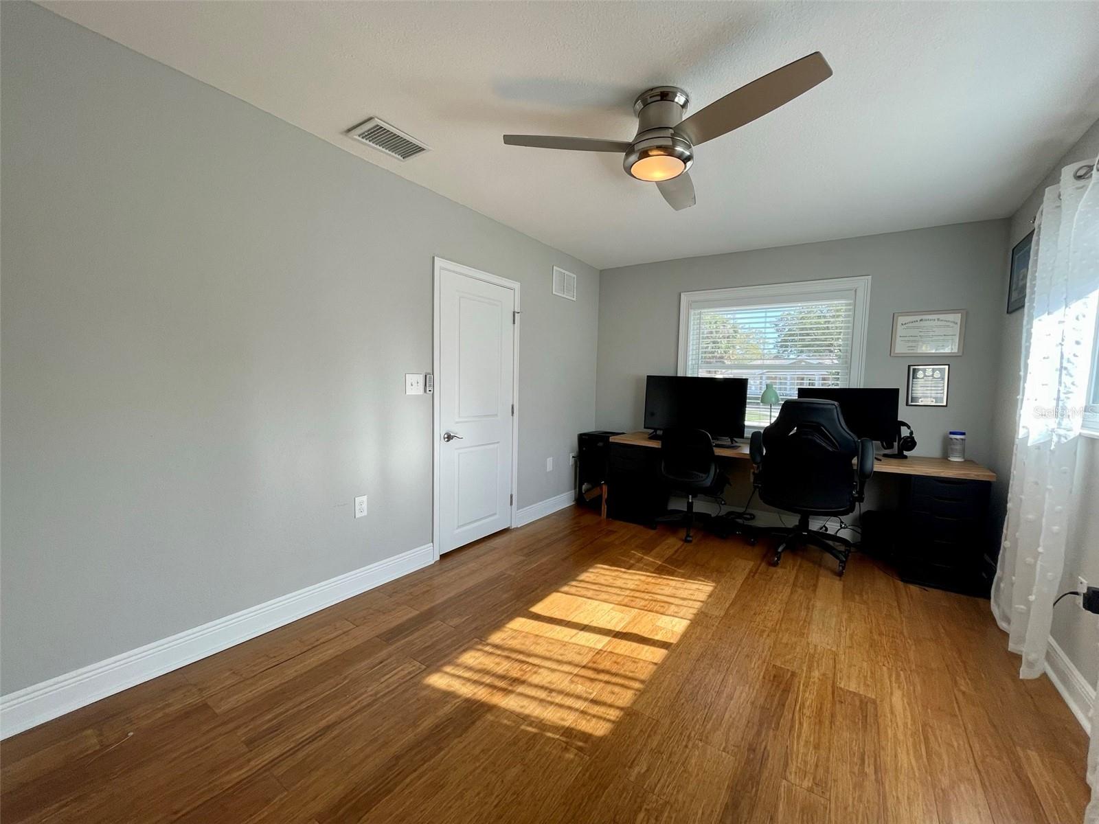 ROBINSON HEIGHTS SUB - Residential Lease