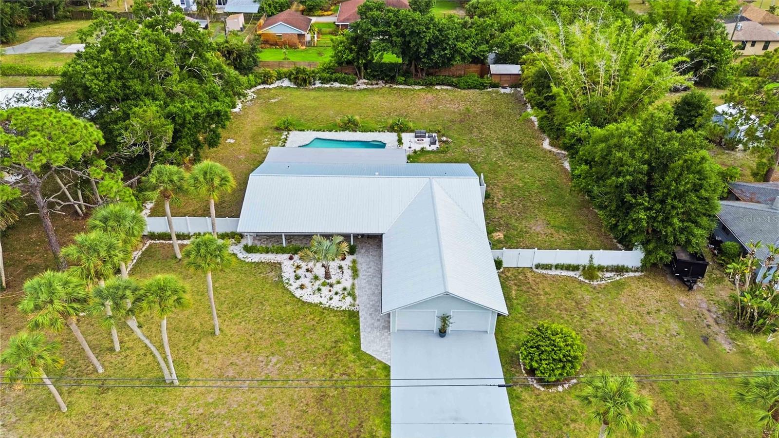 MANASOTA GARDENS - Residential