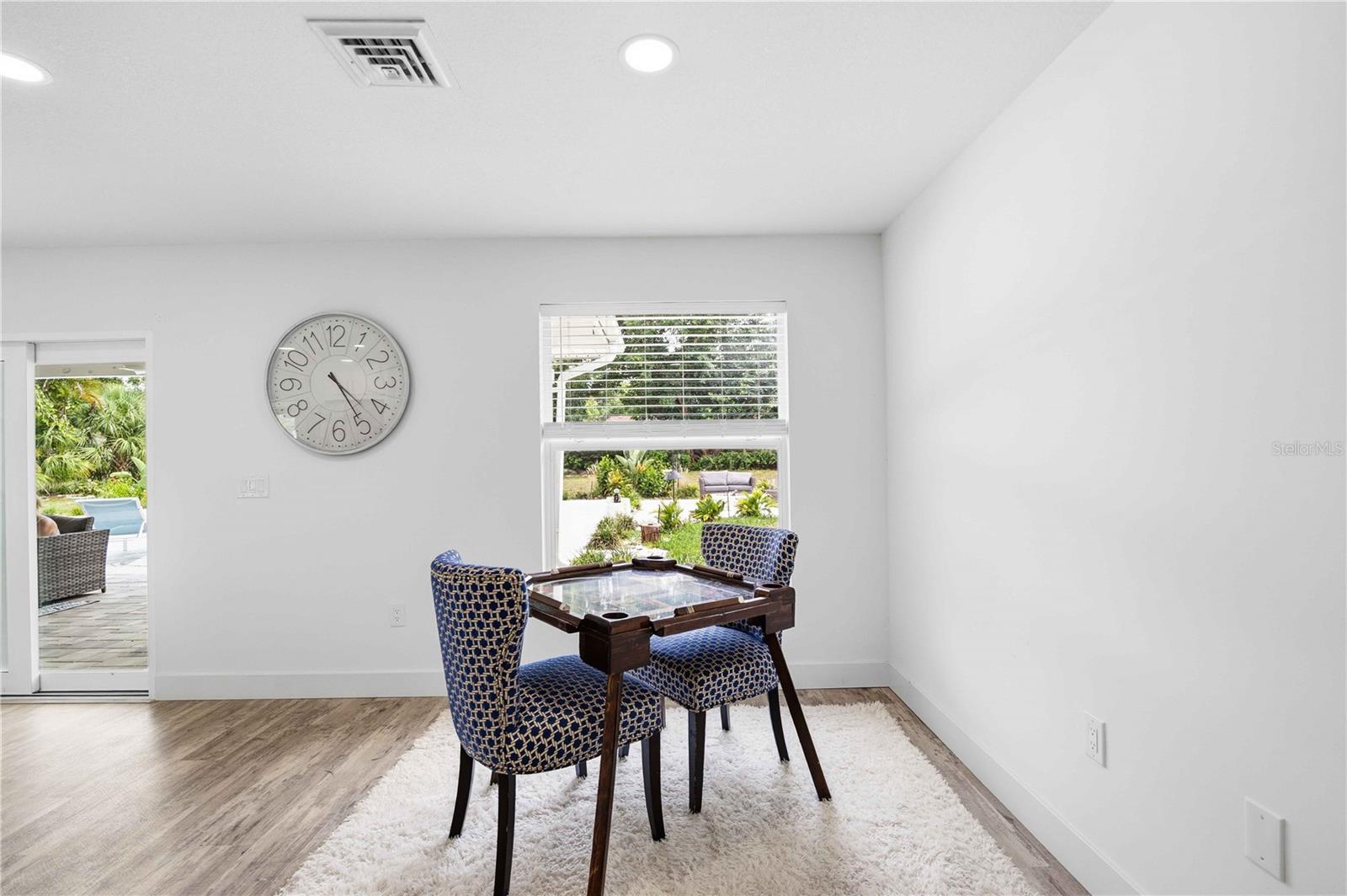 MANASOTA GARDENS - Residential