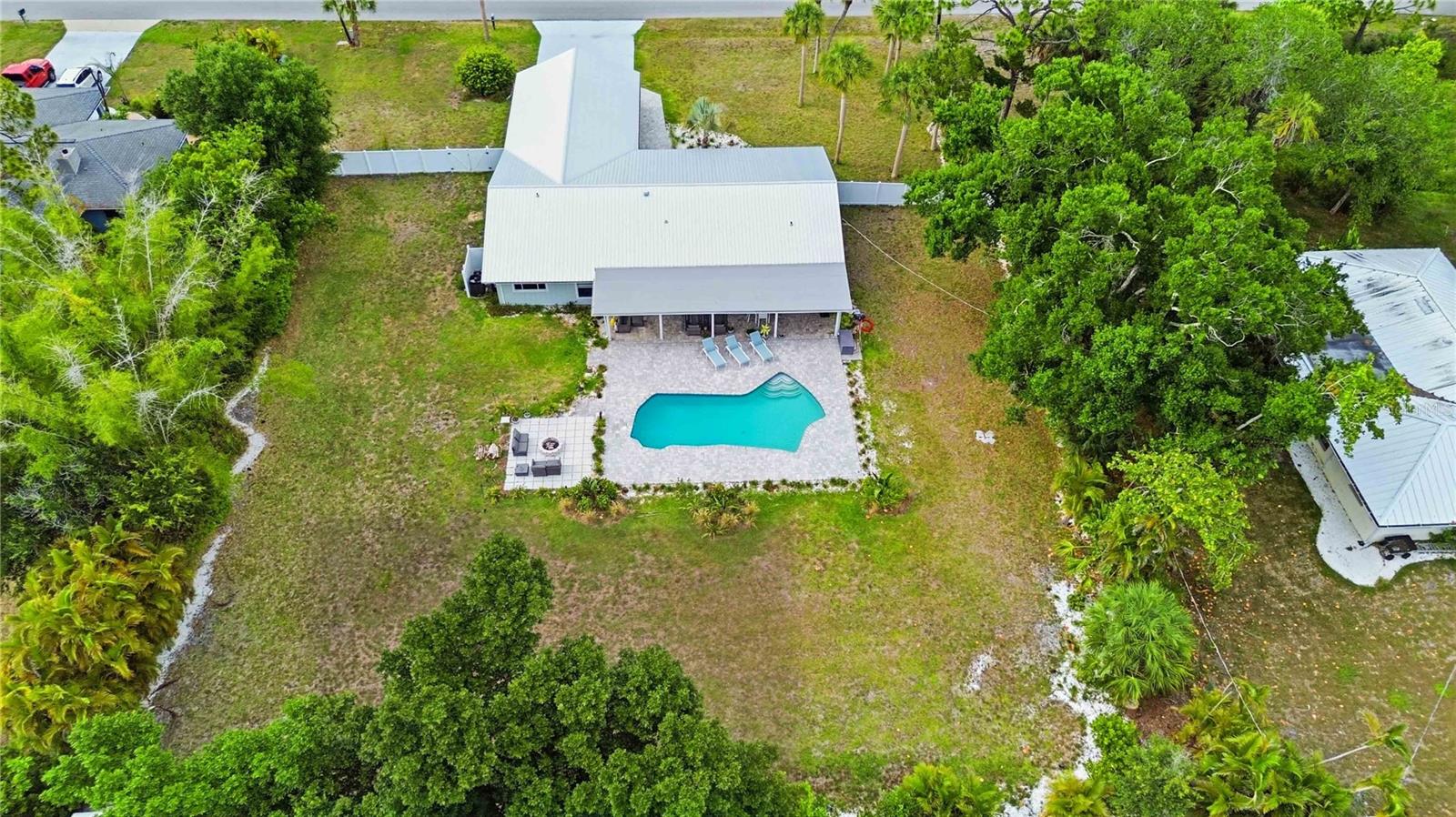 MANASOTA GARDENS - Residential
