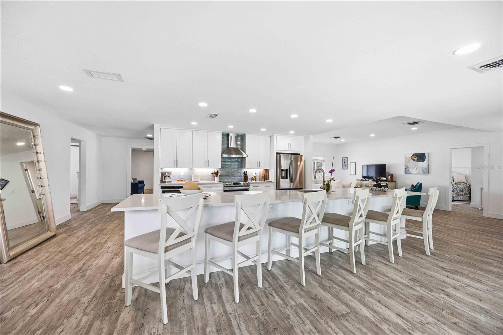 MANASOTA GARDENS - Residential