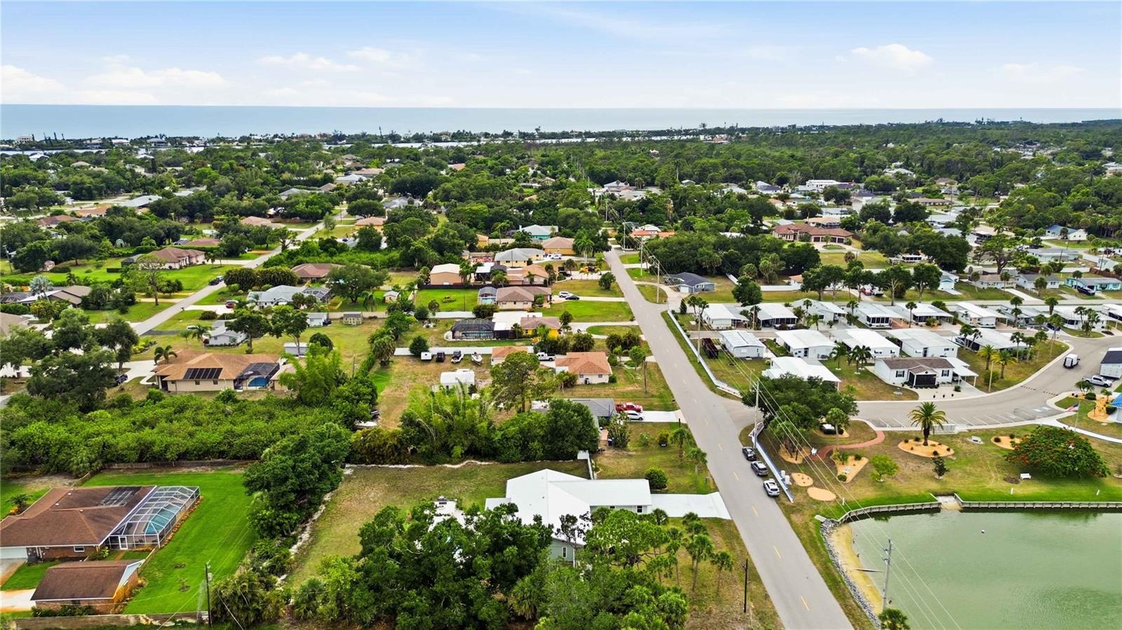 MANASOTA GARDENS - Residential