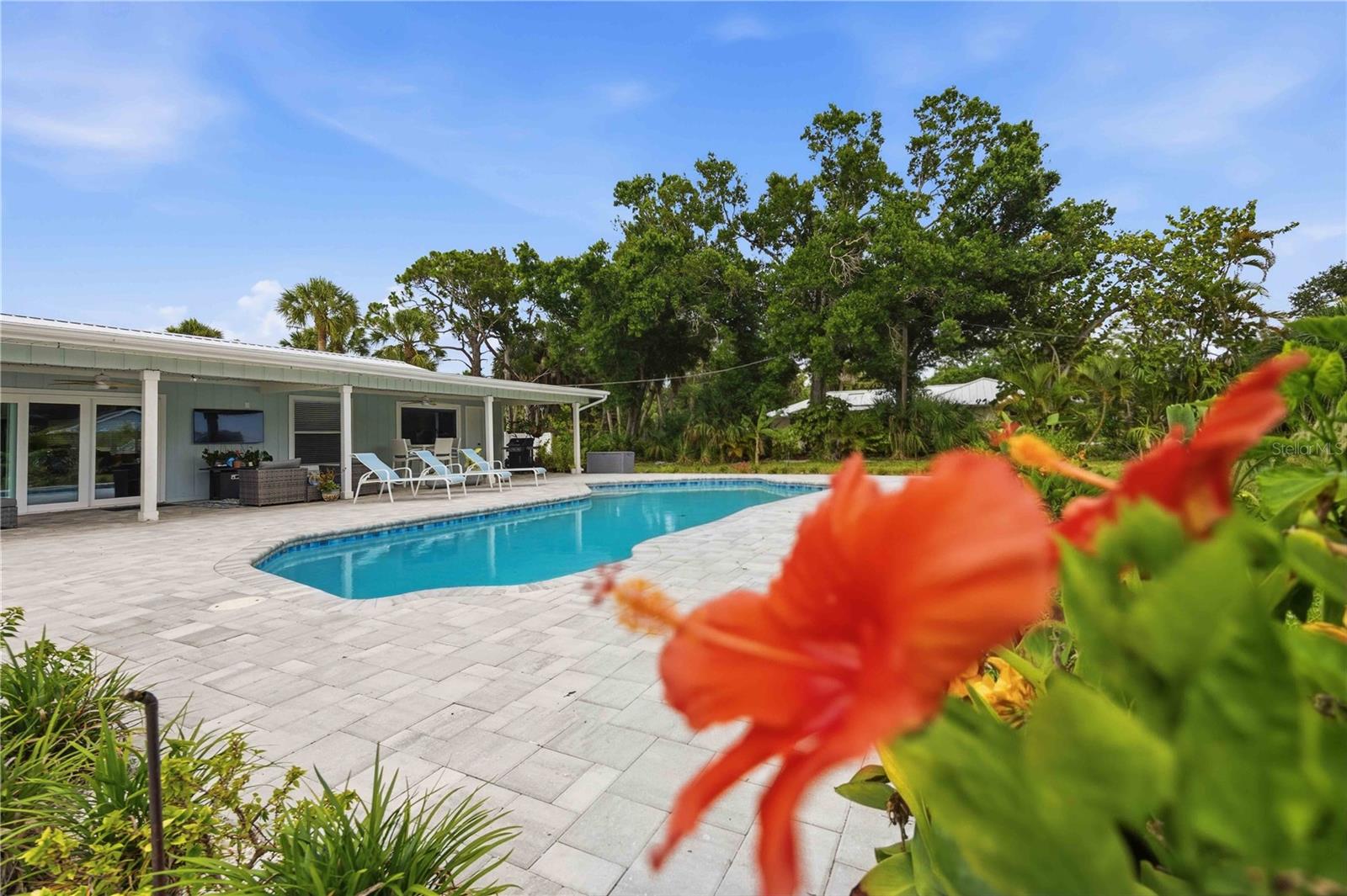 MANASOTA GARDENS - Residential