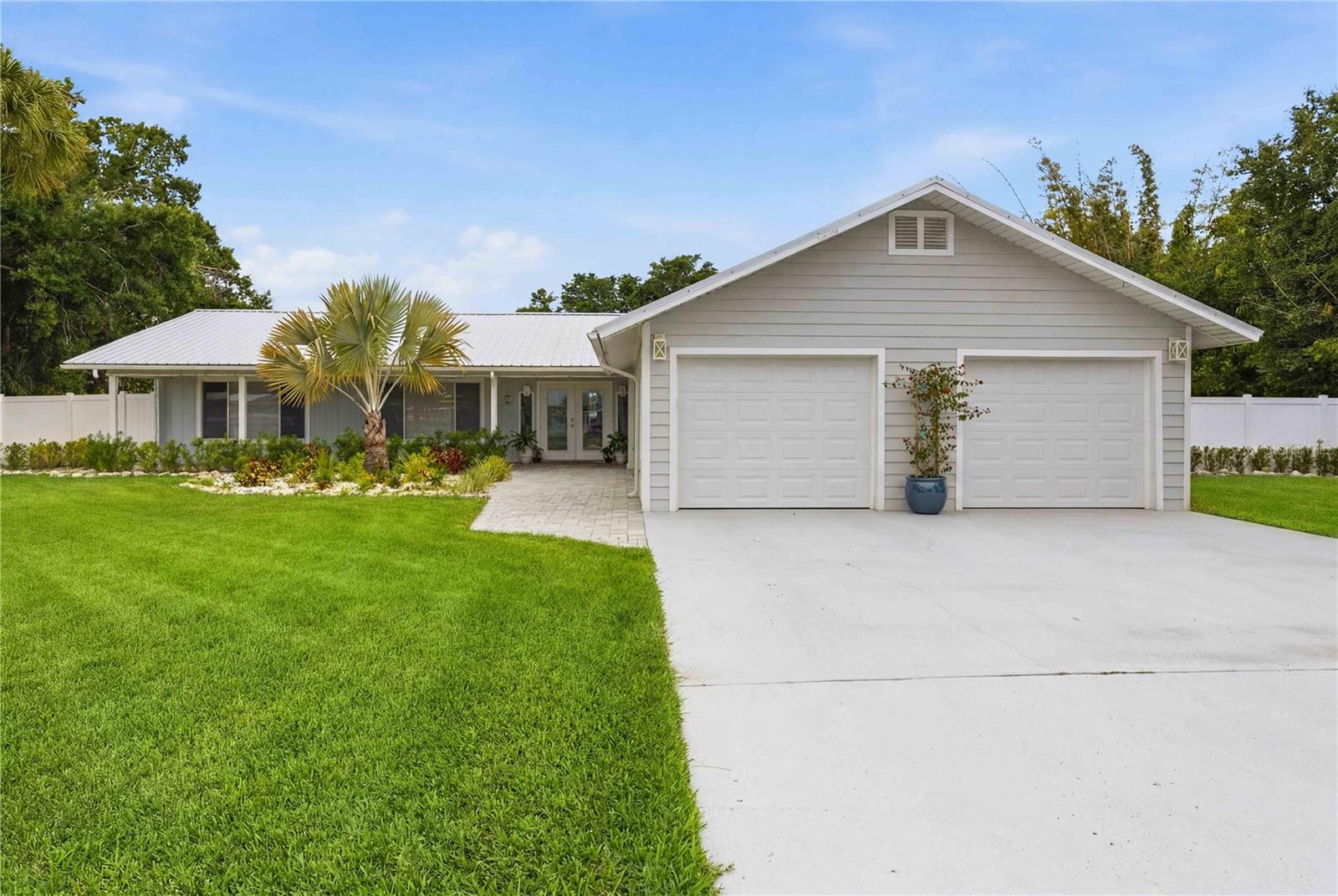 MANASOTA GARDENS - Residential