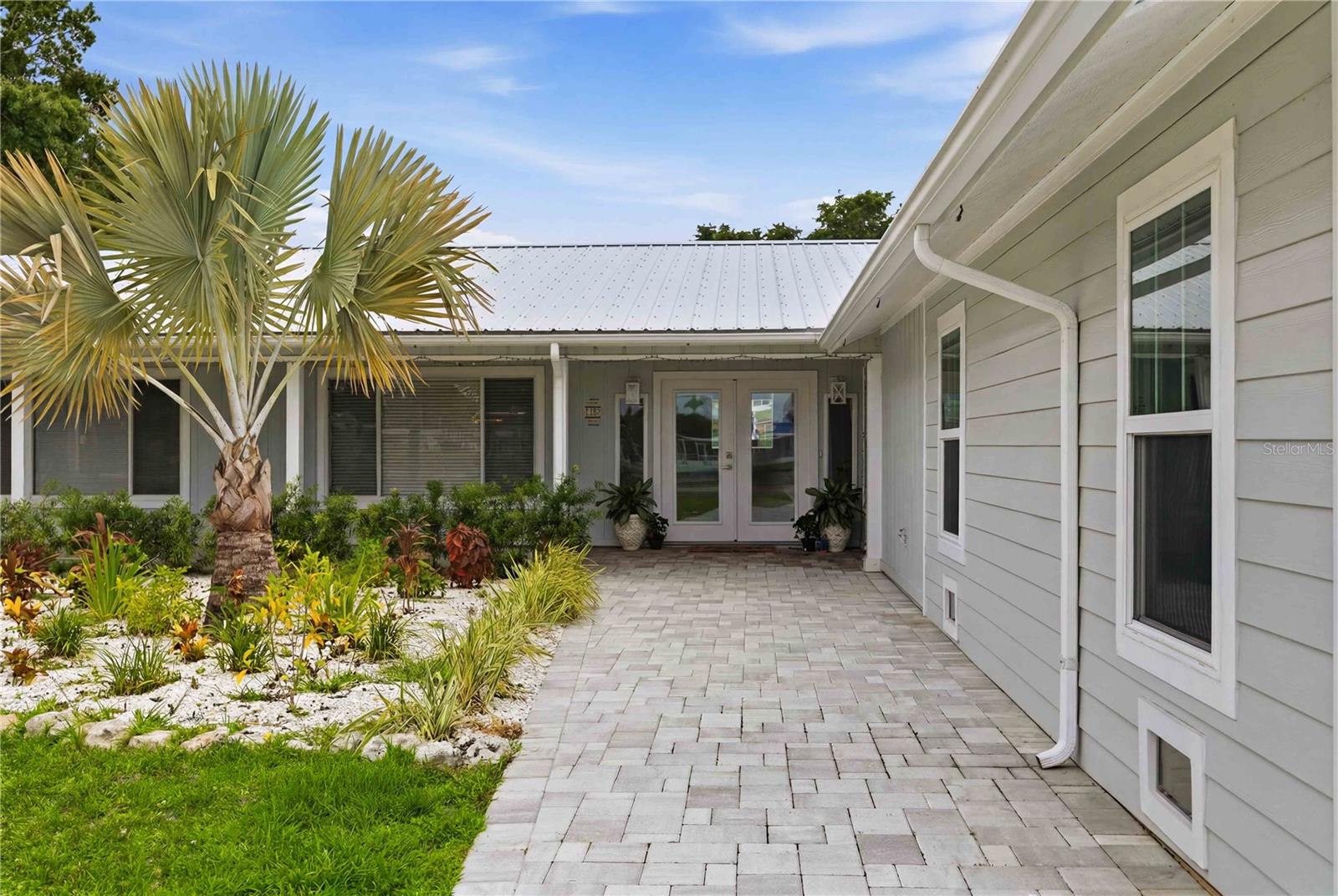 MANASOTA GARDENS - Residential