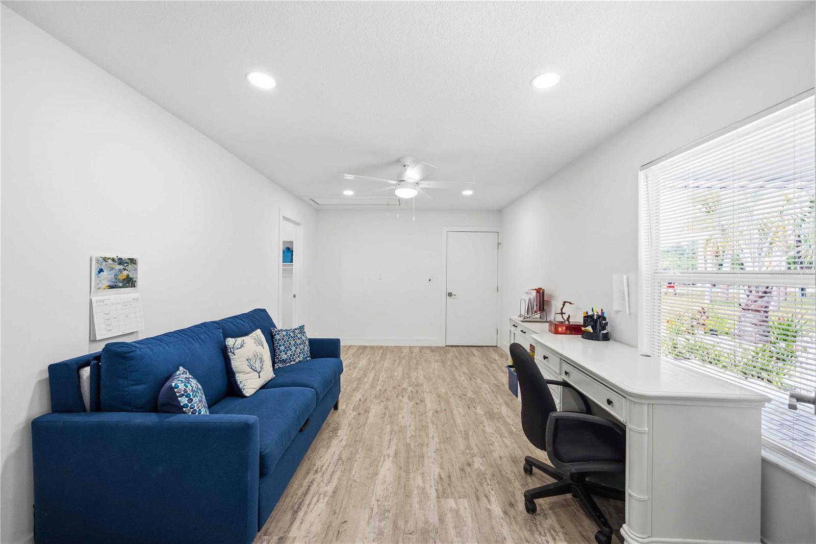 MANASOTA GARDENS - Residential