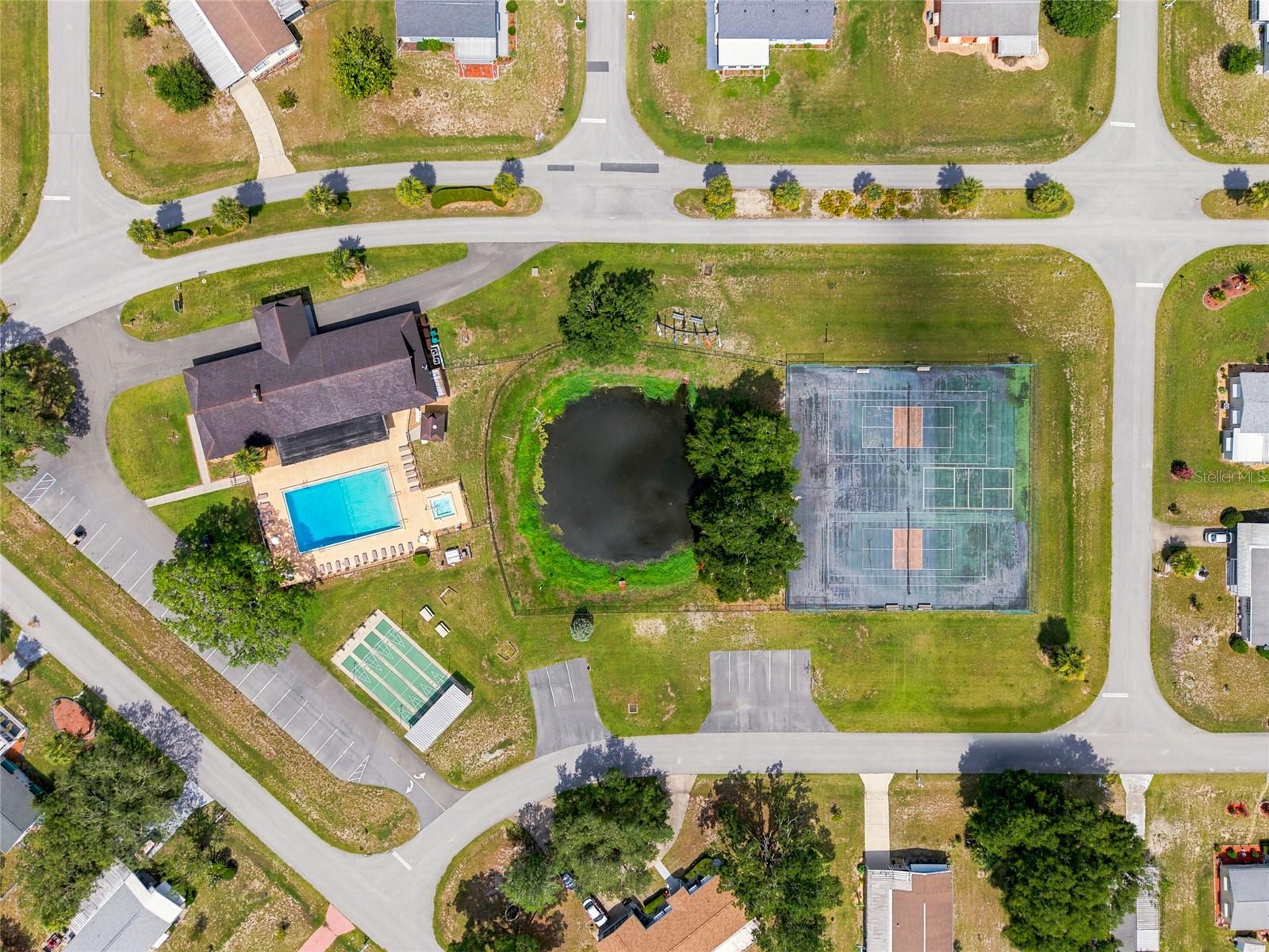 PINE RUN ESTATE - Residential