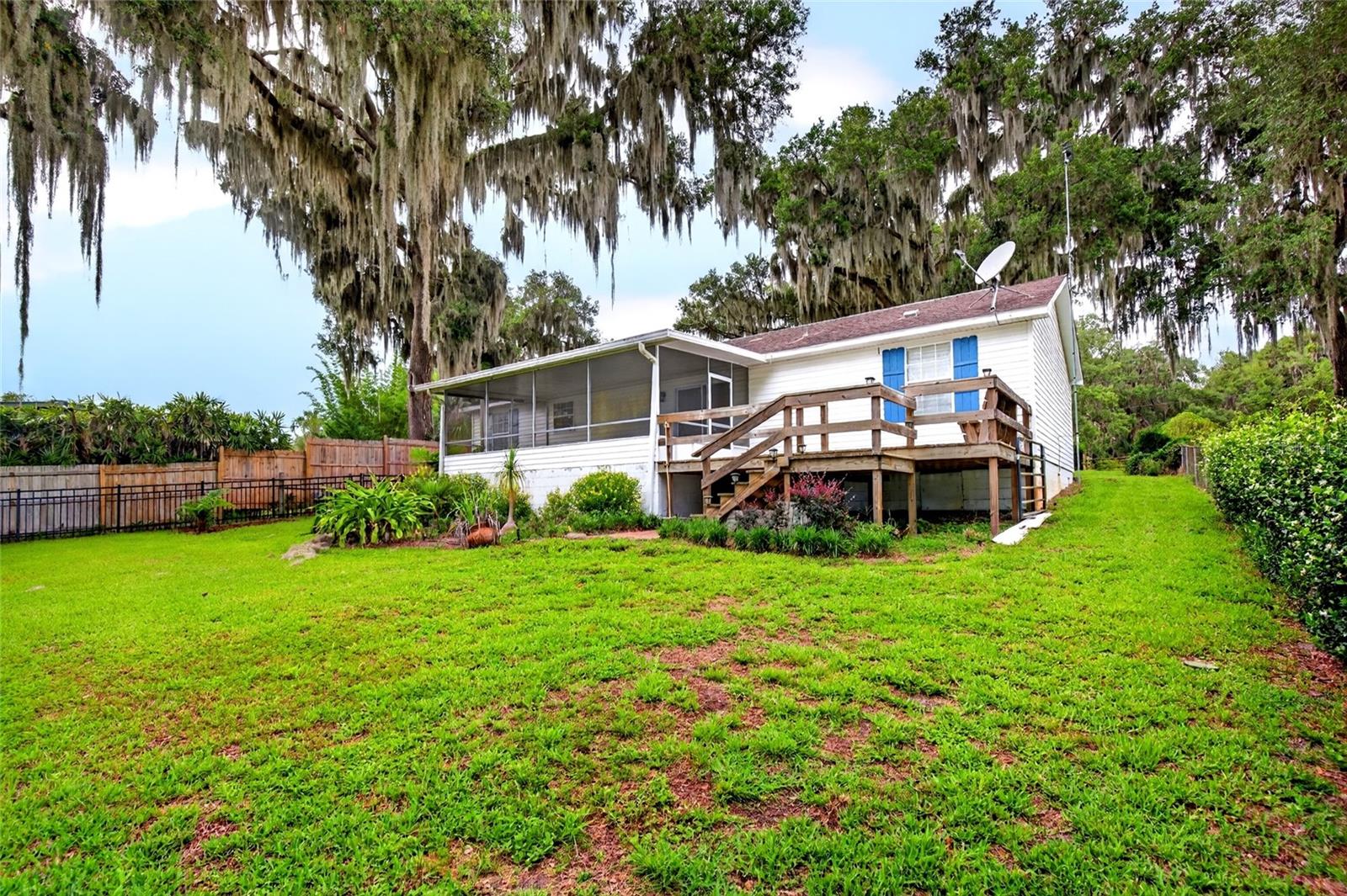 LITTLE ORANGE LAKE - Residential