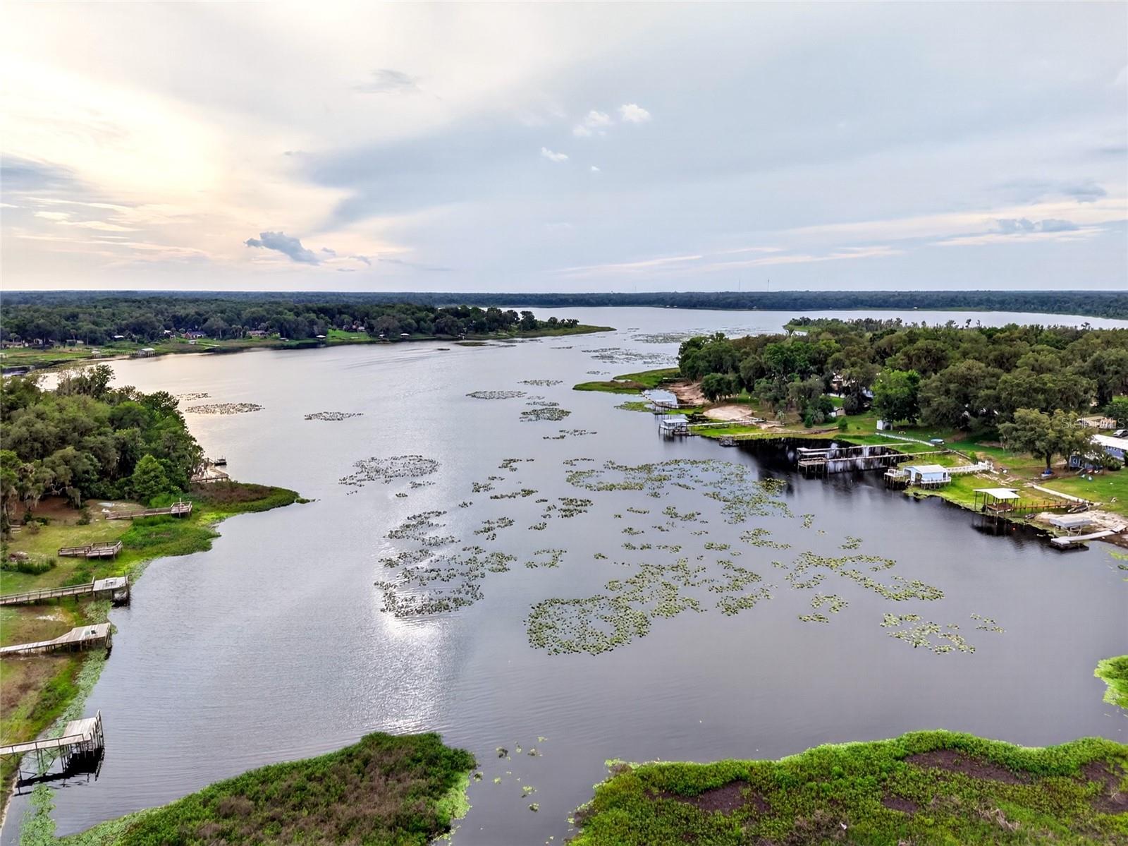LITTLE ORANGE LAKE - Residential