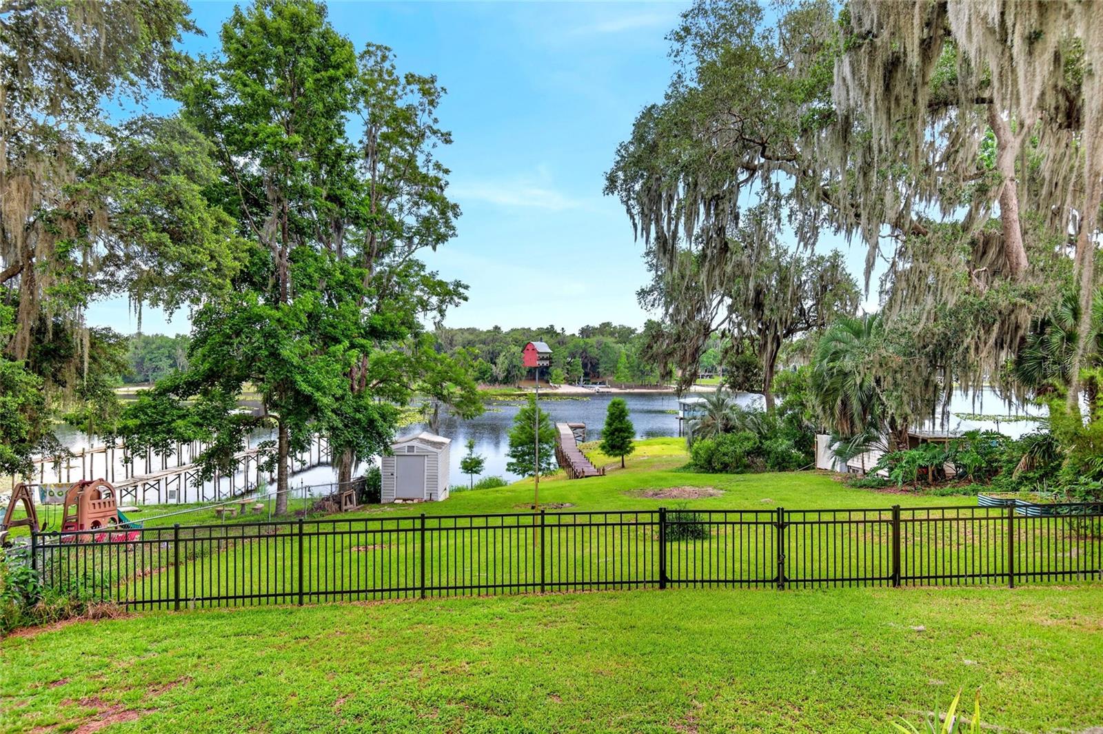 LITTLE ORANGE LAKE - Residential