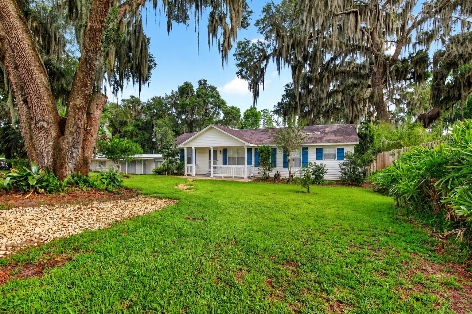 LITTLE ORANGE LAKE - Residential