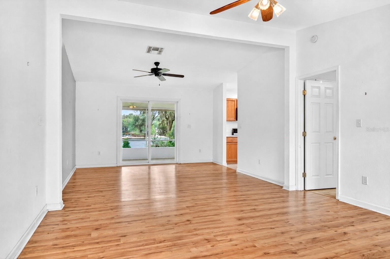 LITTLE ORANGE LAKE - Residential