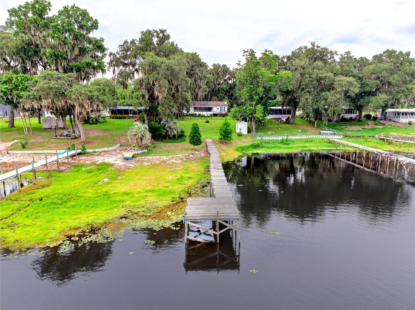 LITTLE ORANGE LAKE - Residential