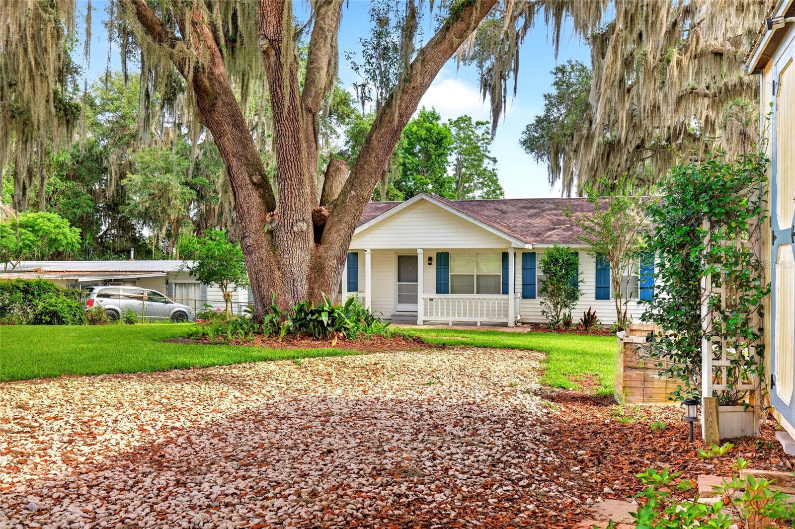 LITTLE ORANGE LAKE - Residential