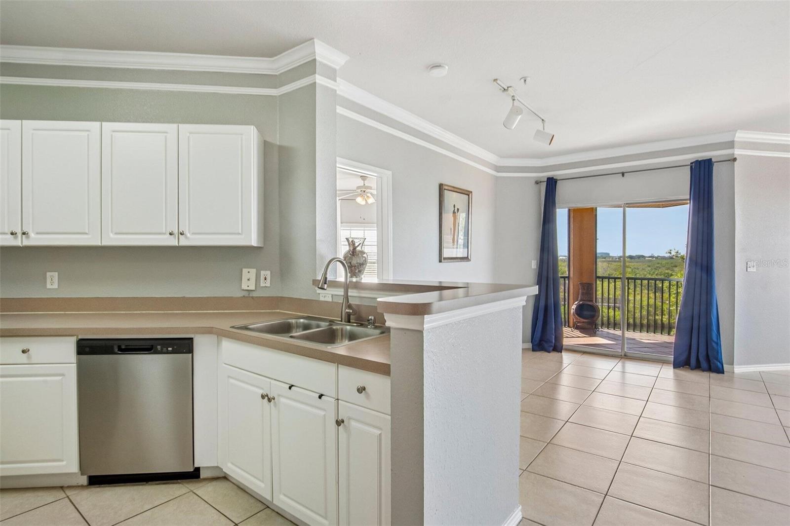 BEACHWALK CONDO - Residential