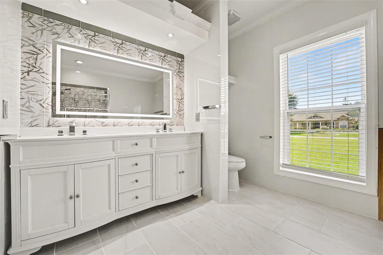 SYLVANA ACRES - Residential