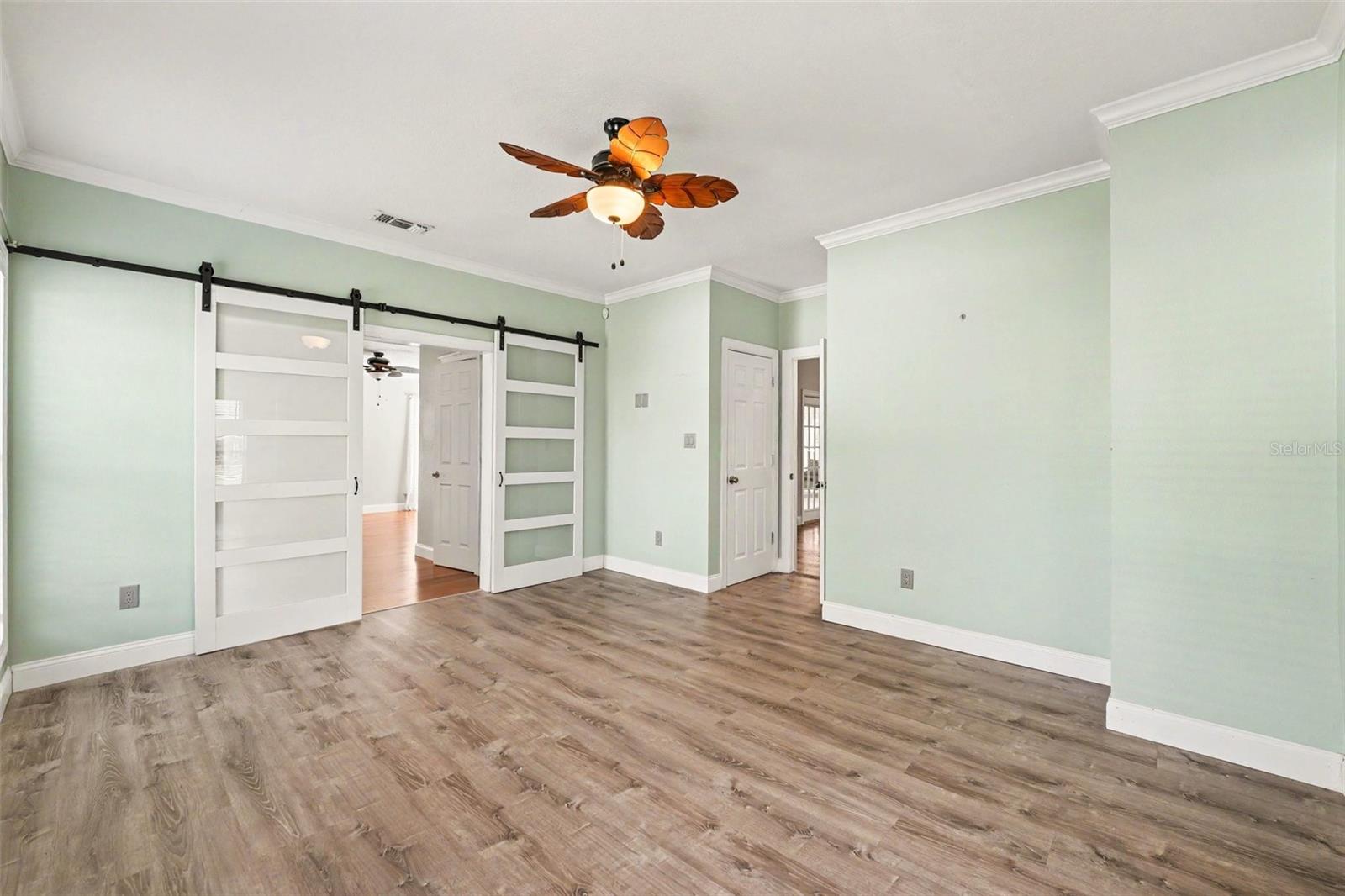 SYLVANA ACRES - Residential