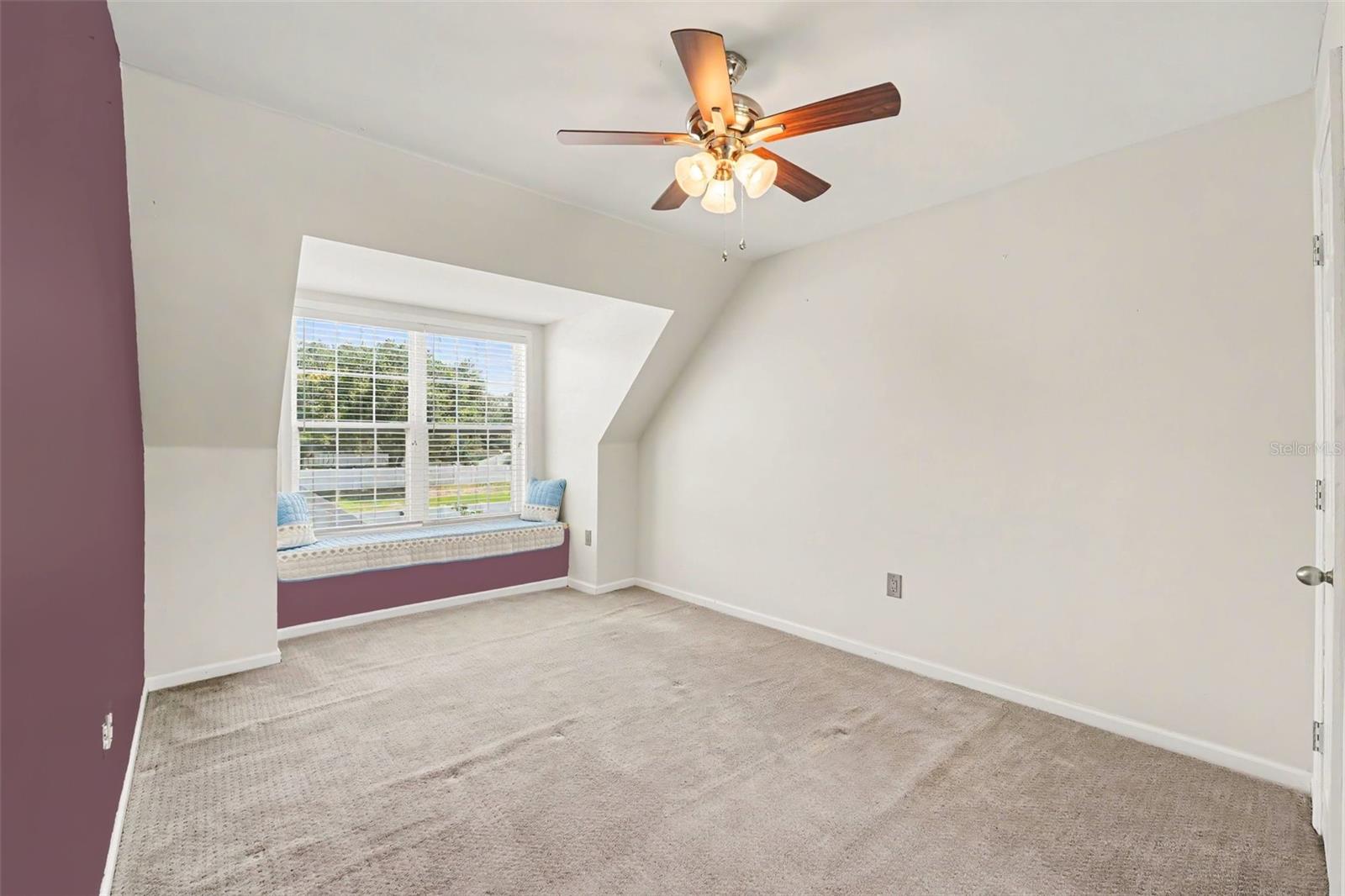 SYLVANA ACRES - Residential