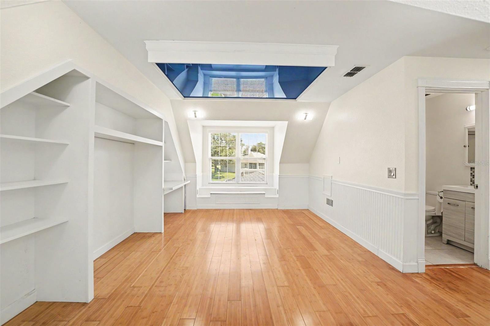 SYLVANA ACRES - Residential