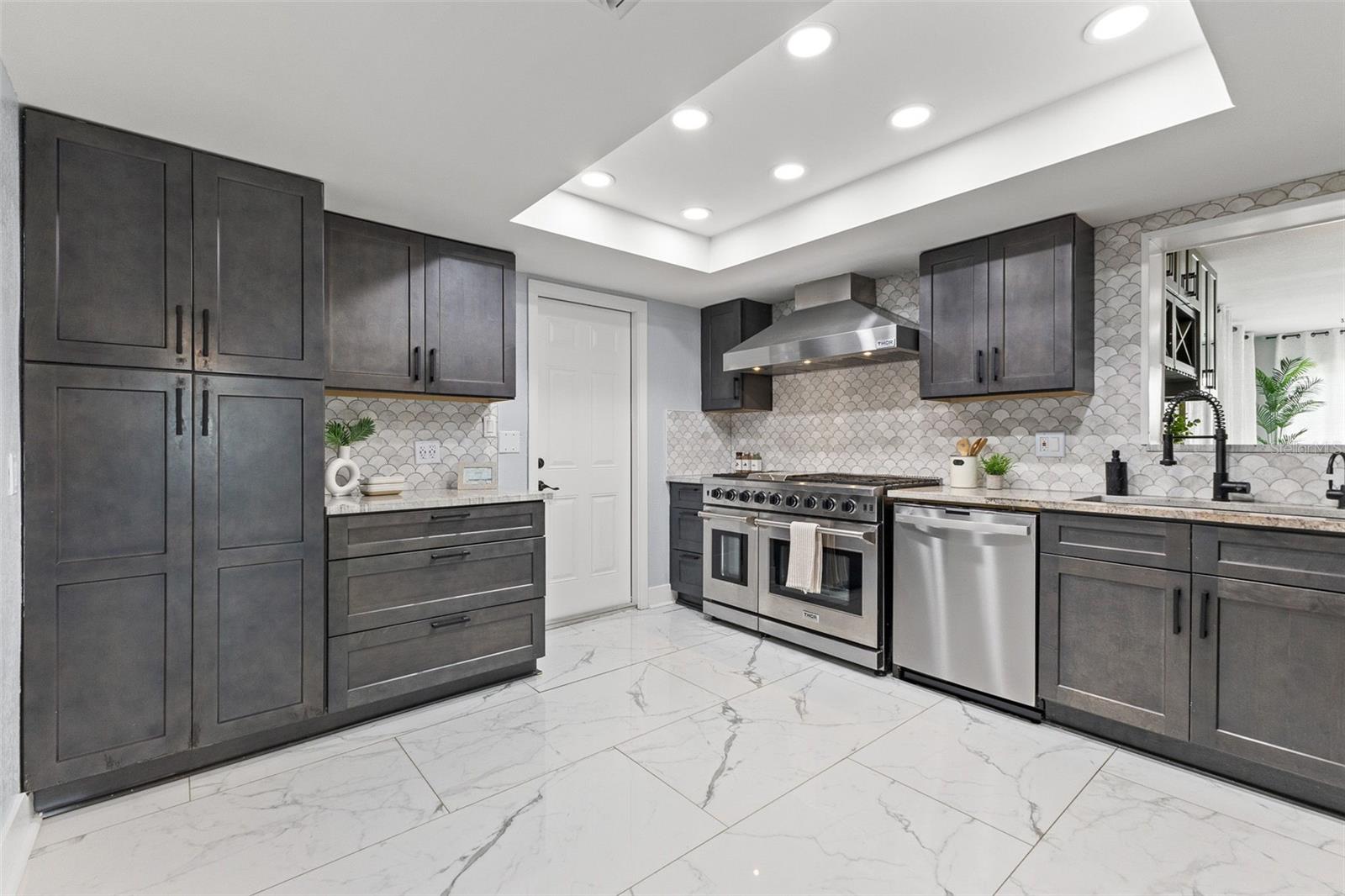 PATRICIAN POINT - Residential