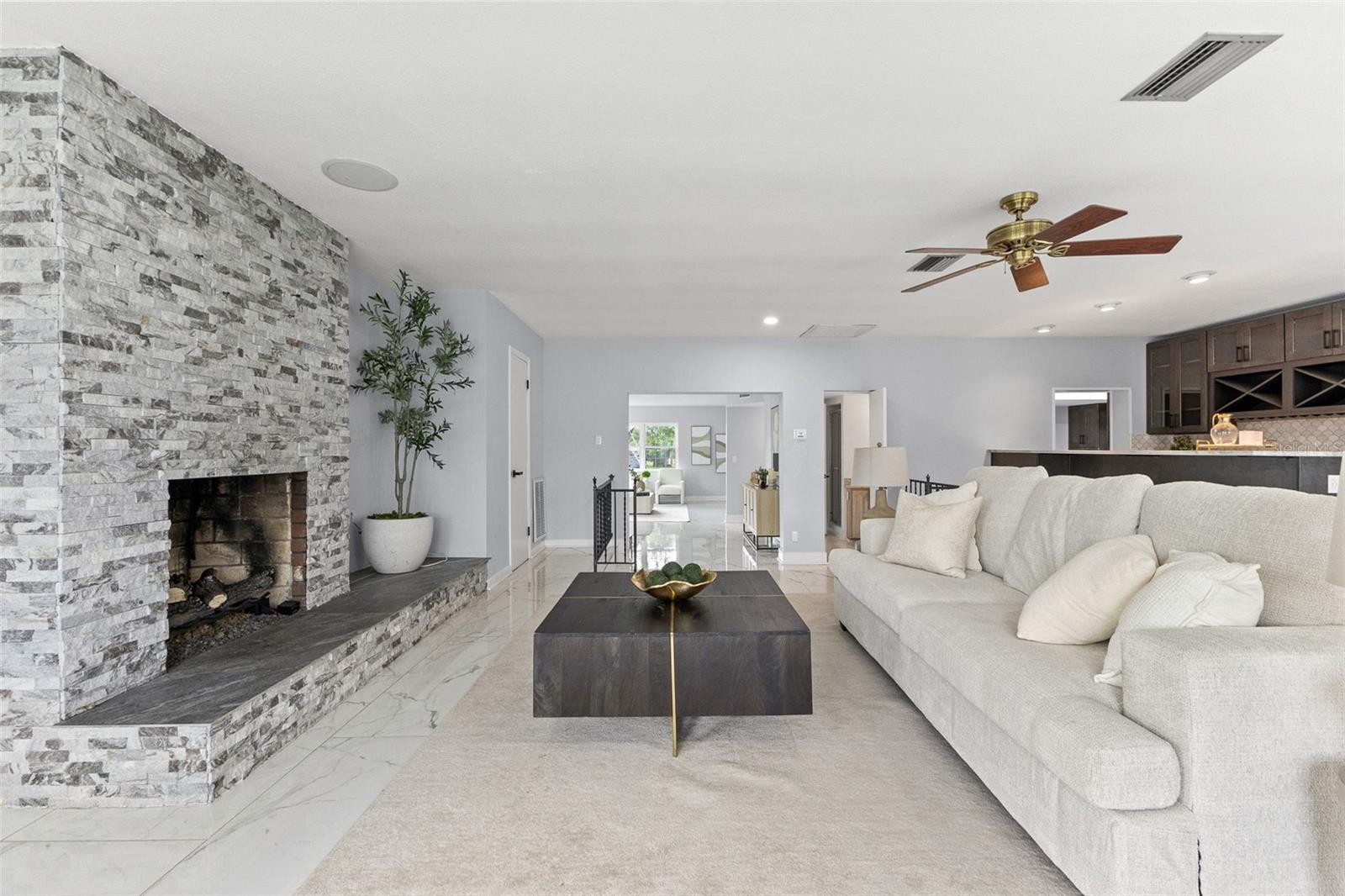 PATRICIAN POINT - Residential