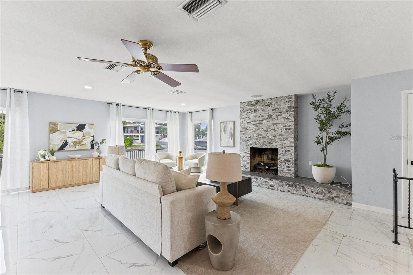 PATRICIAN POINT - Residential