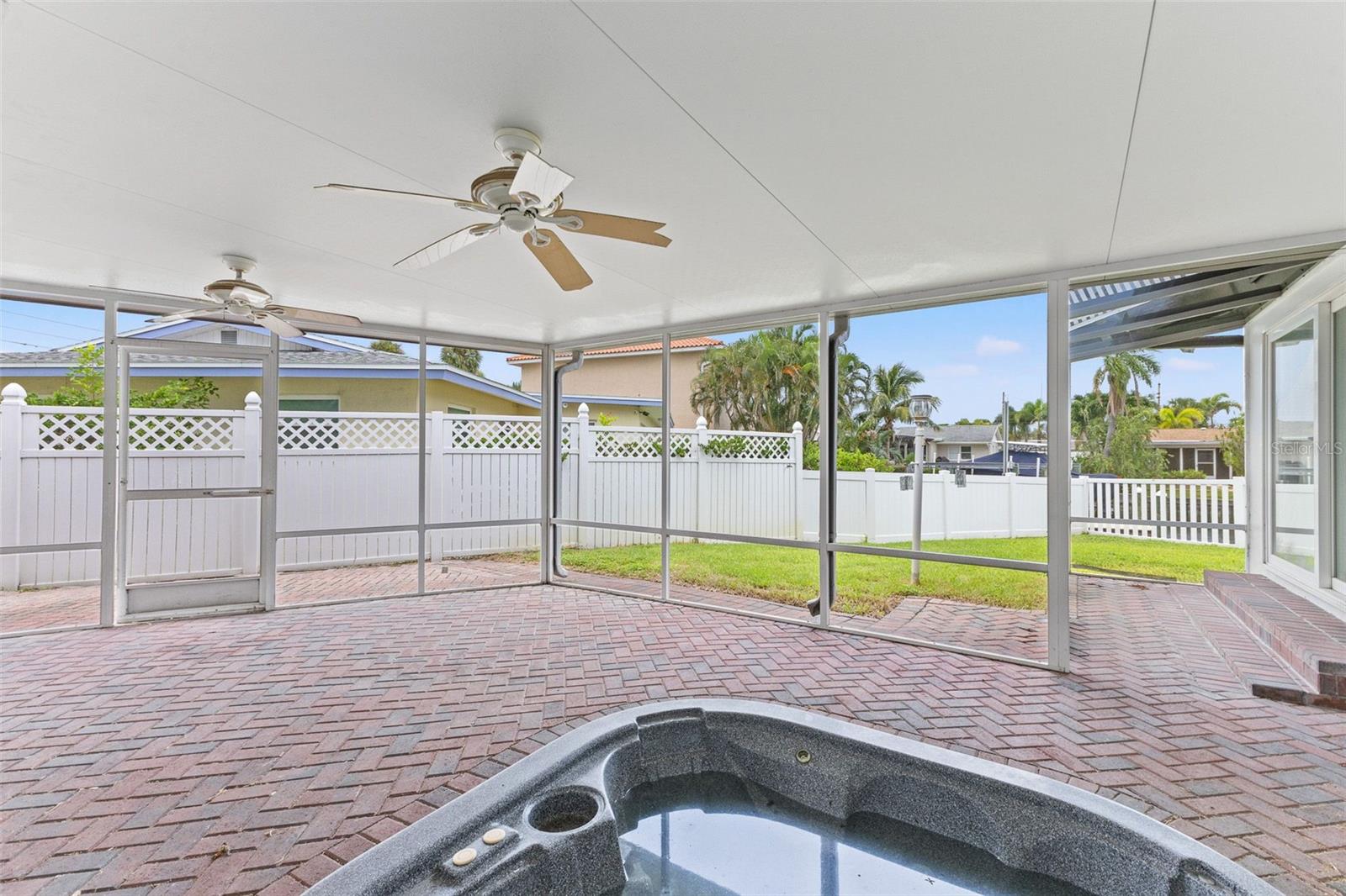 PATRICIAN POINT - Residential