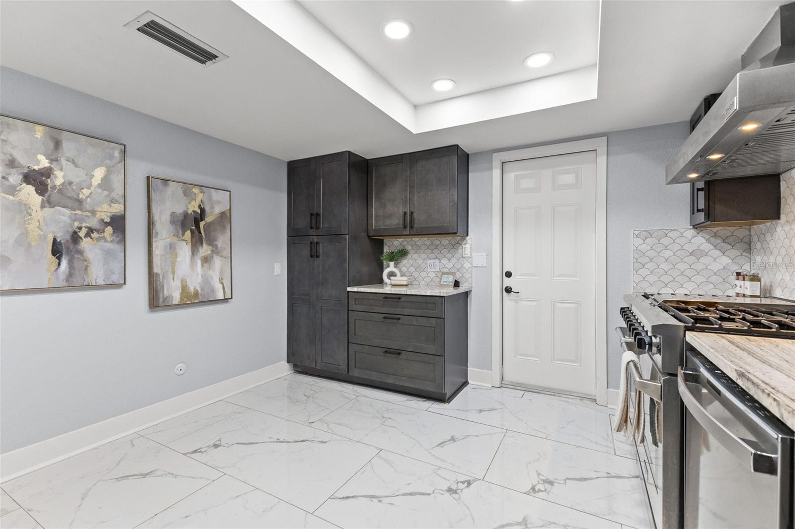 PATRICIAN POINT - Residential