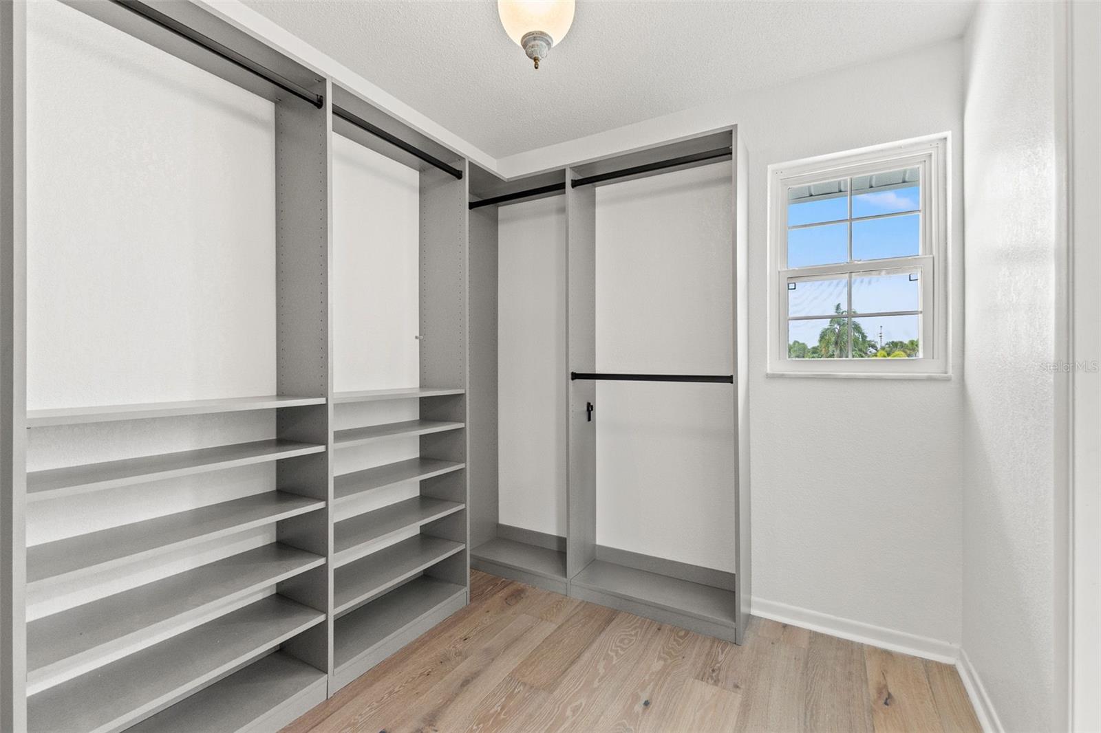 PATRICIAN POINT - Residential