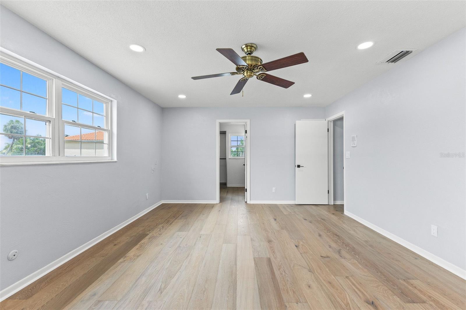 PATRICIAN POINT - Residential