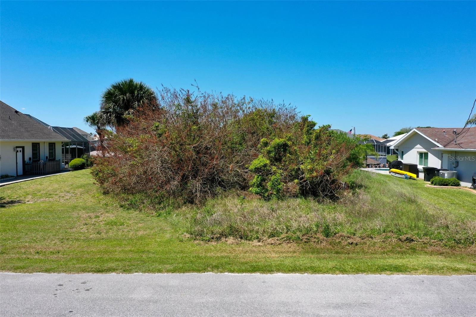 PALM COAST SEC 04 - Land