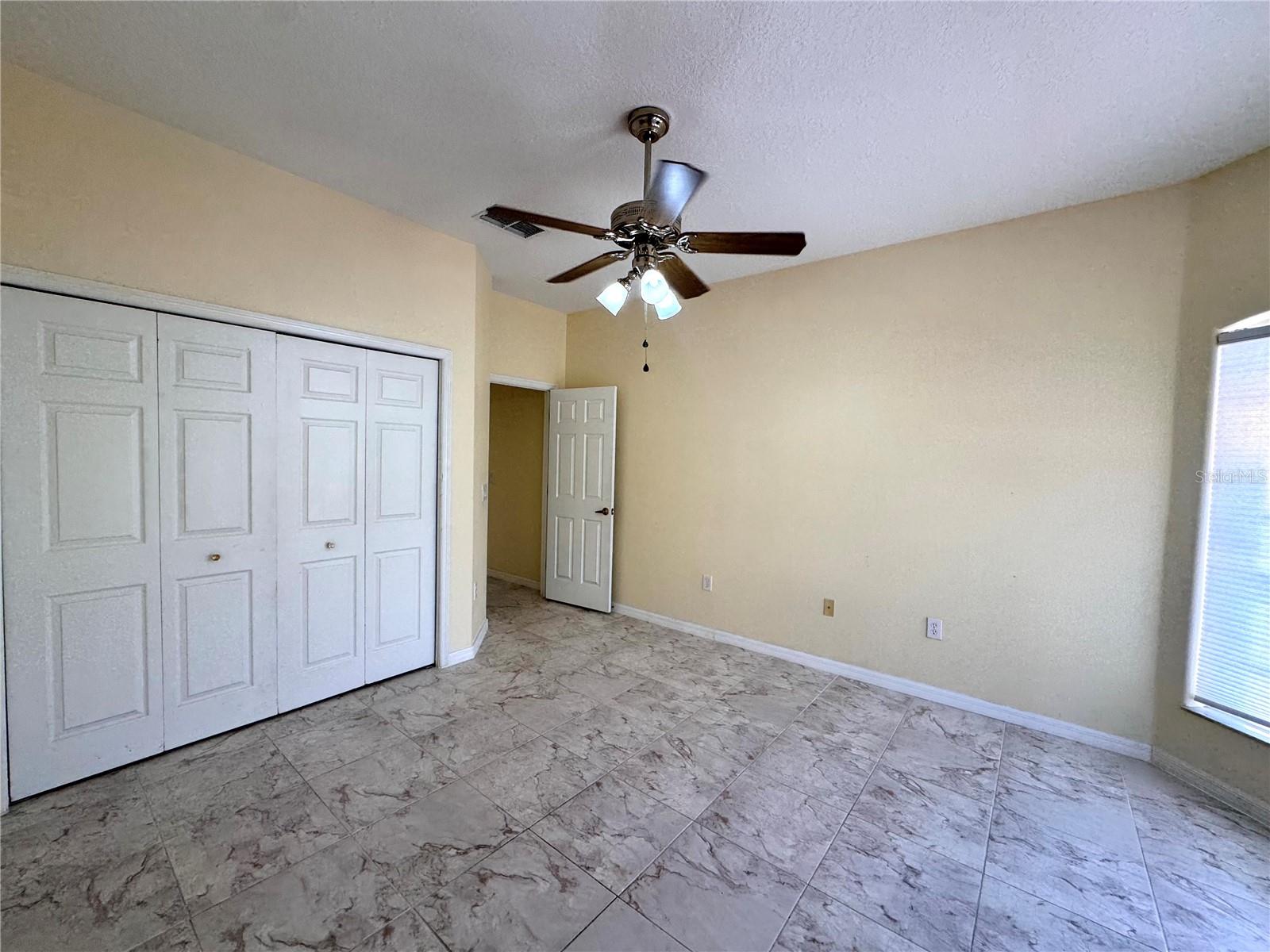RIDGEWOOD LAKES VILLAGE 04A - Residential Lease