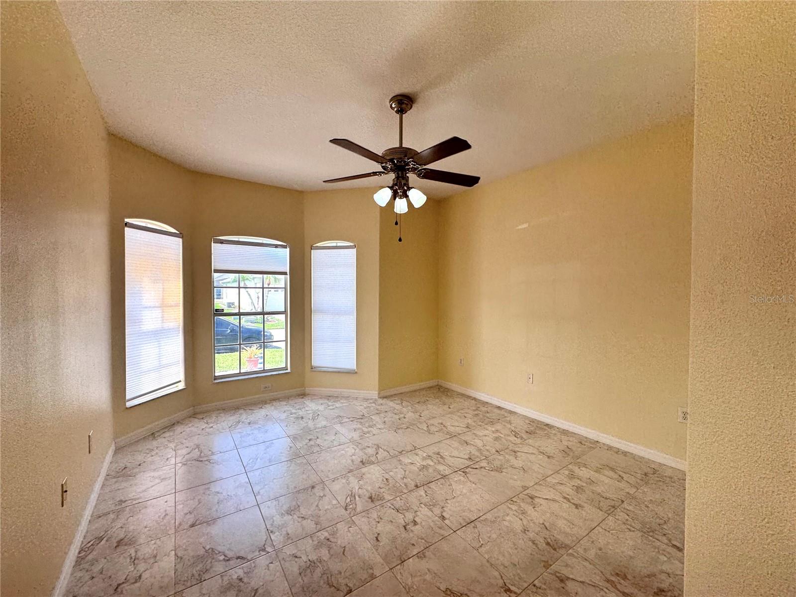 RIDGEWOOD LAKES VILLAGE 04A - Residential Lease