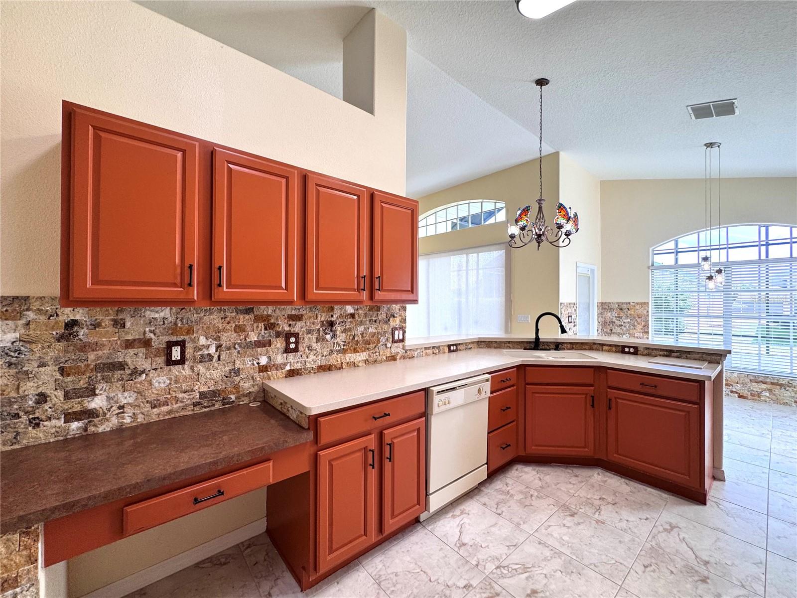 RIDGEWOOD LAKES VILLAGE 04A - Residential Lease