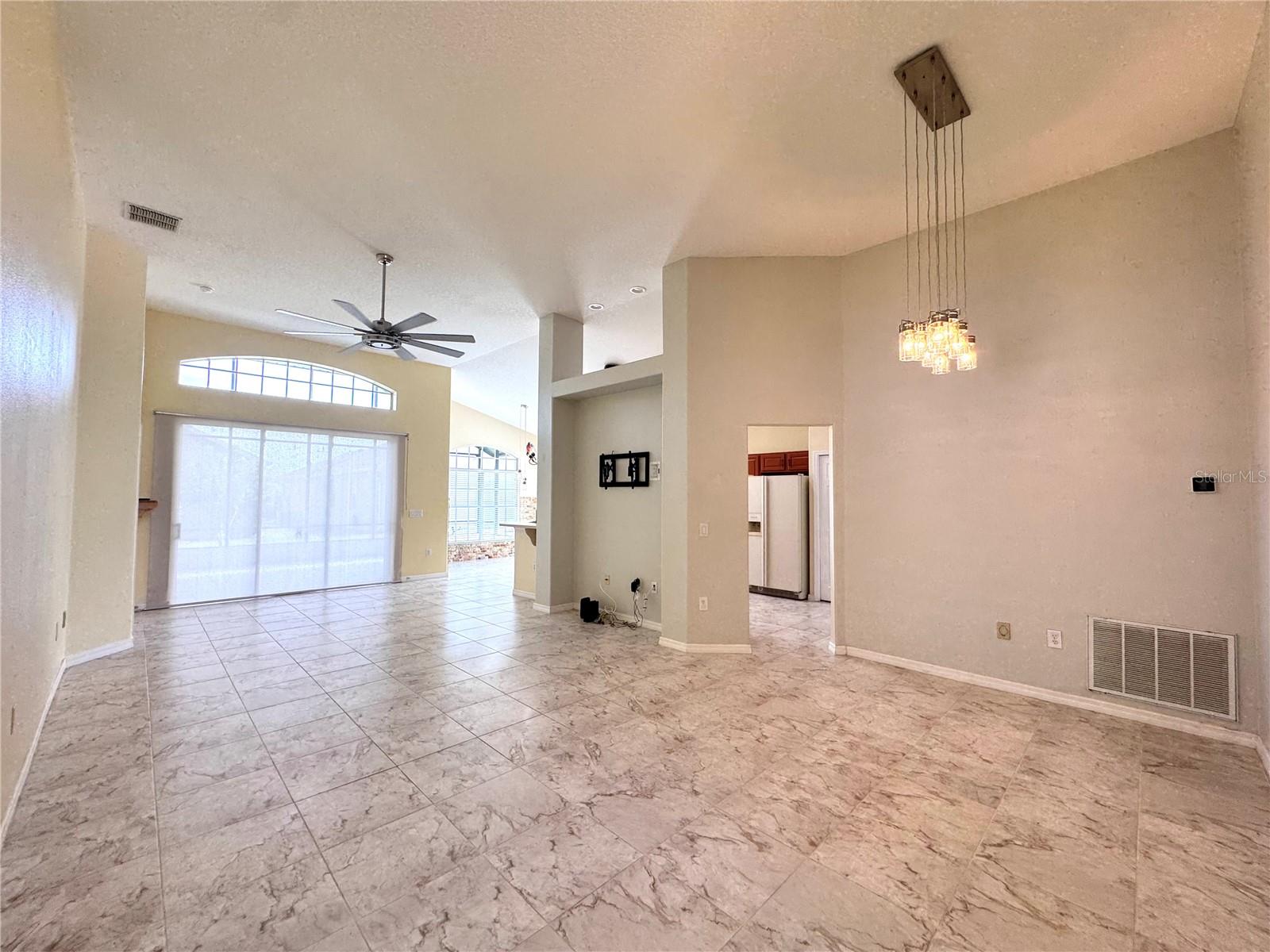 RIDGEWOOD LAKES VILLAGE 04A - Residential Lease