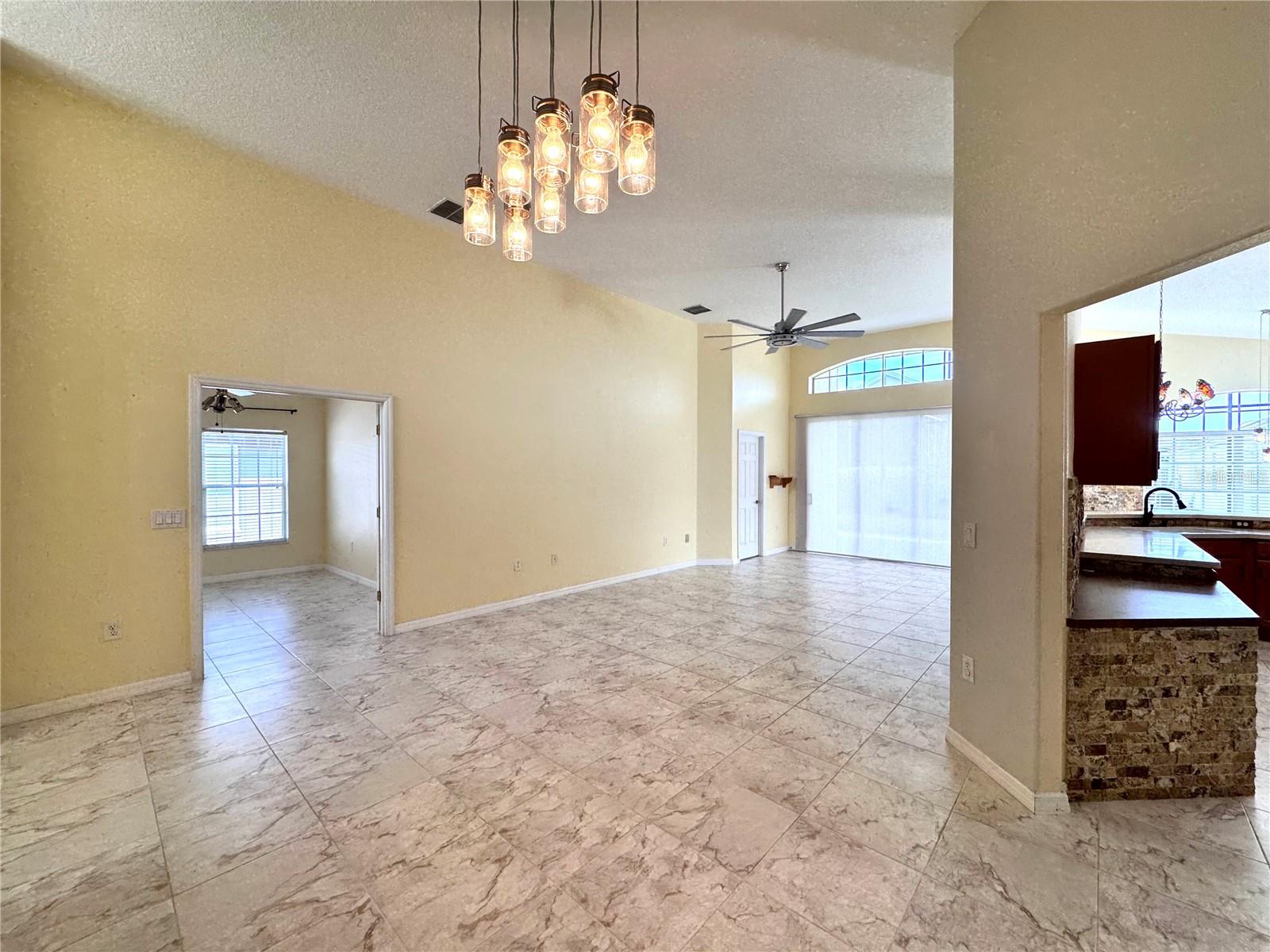 RIDGEWOOD LAKES VILLAGE 04A - Residential Lease